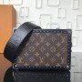 LV BOX Bag M44157
