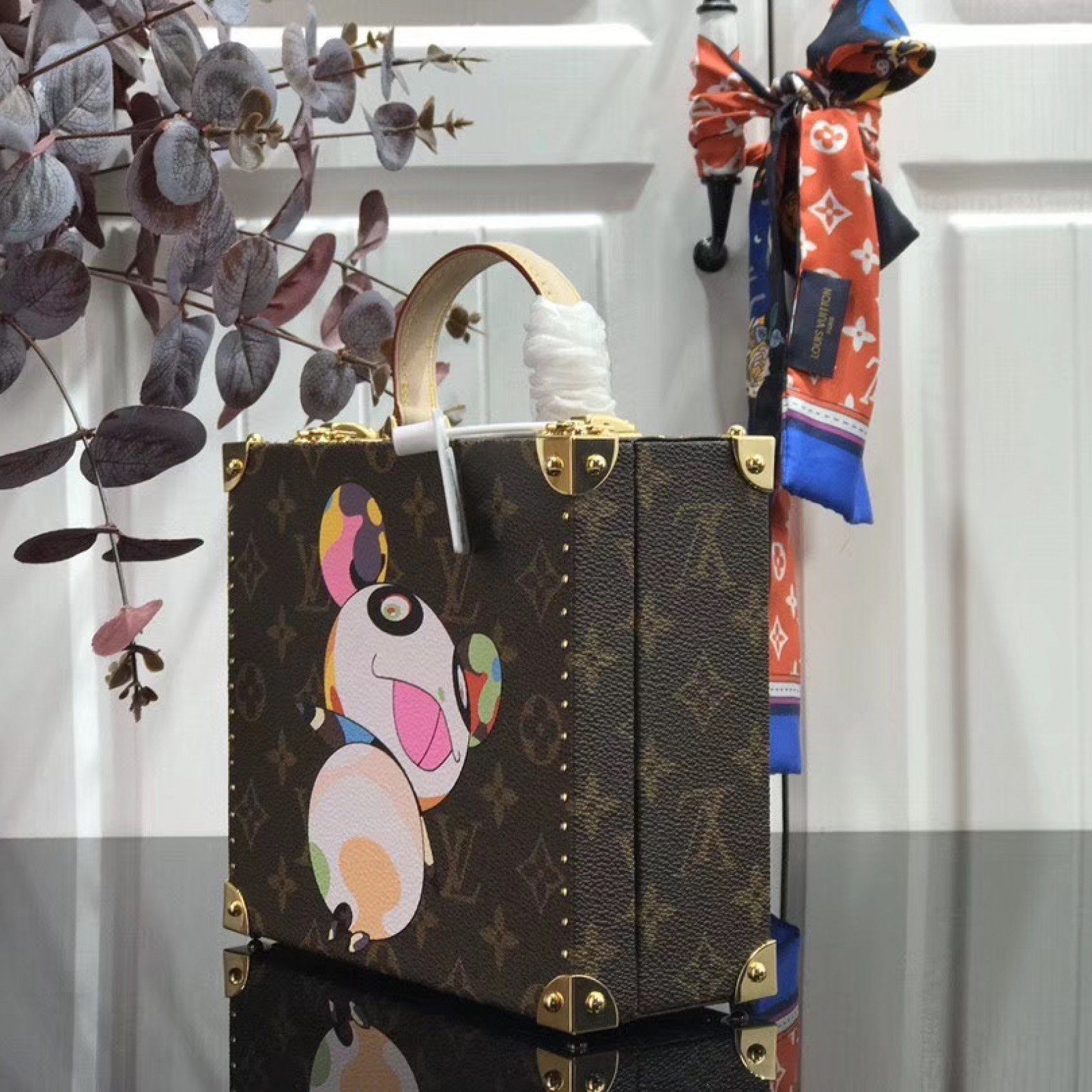 LV BOX M50714V