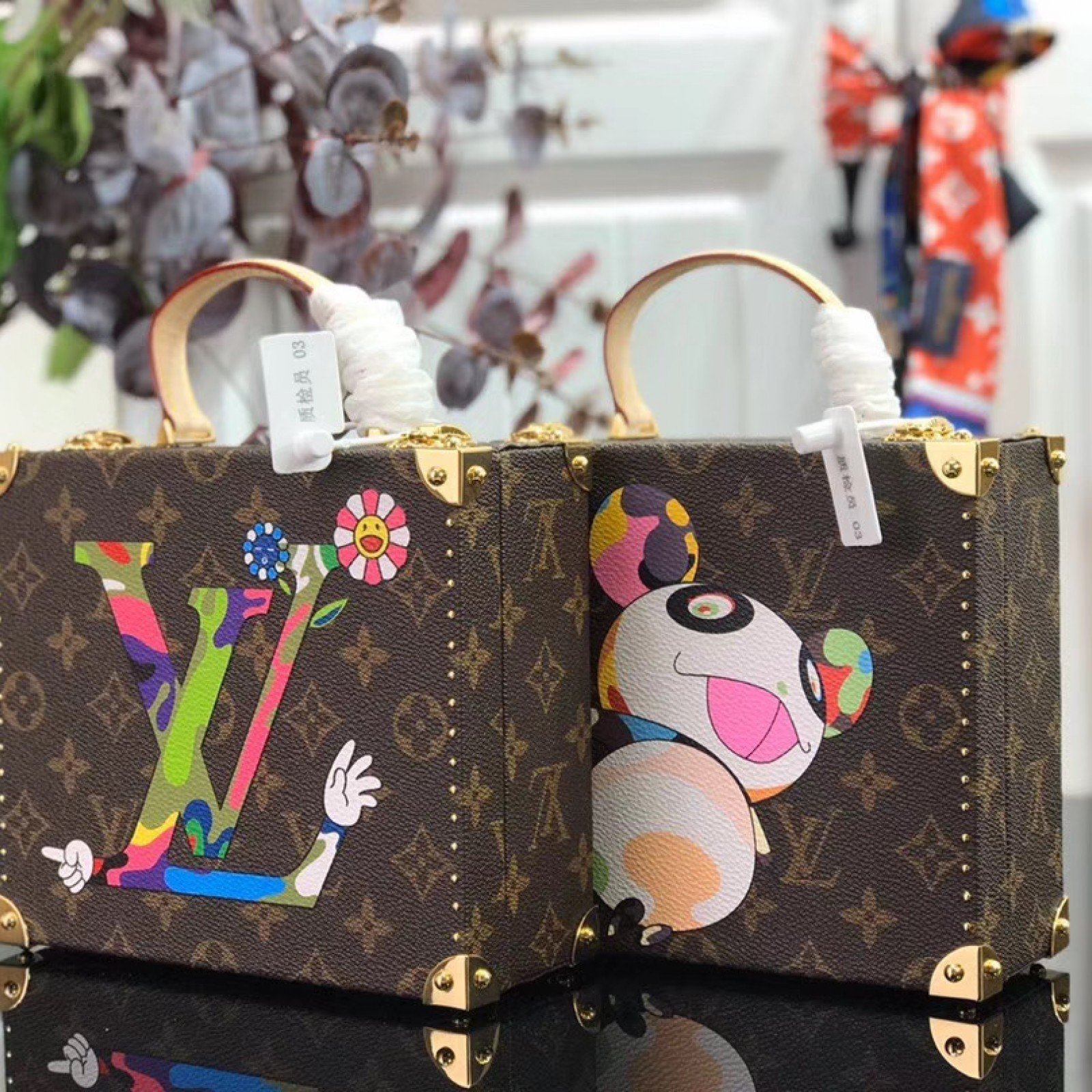 LV BOX M50714V