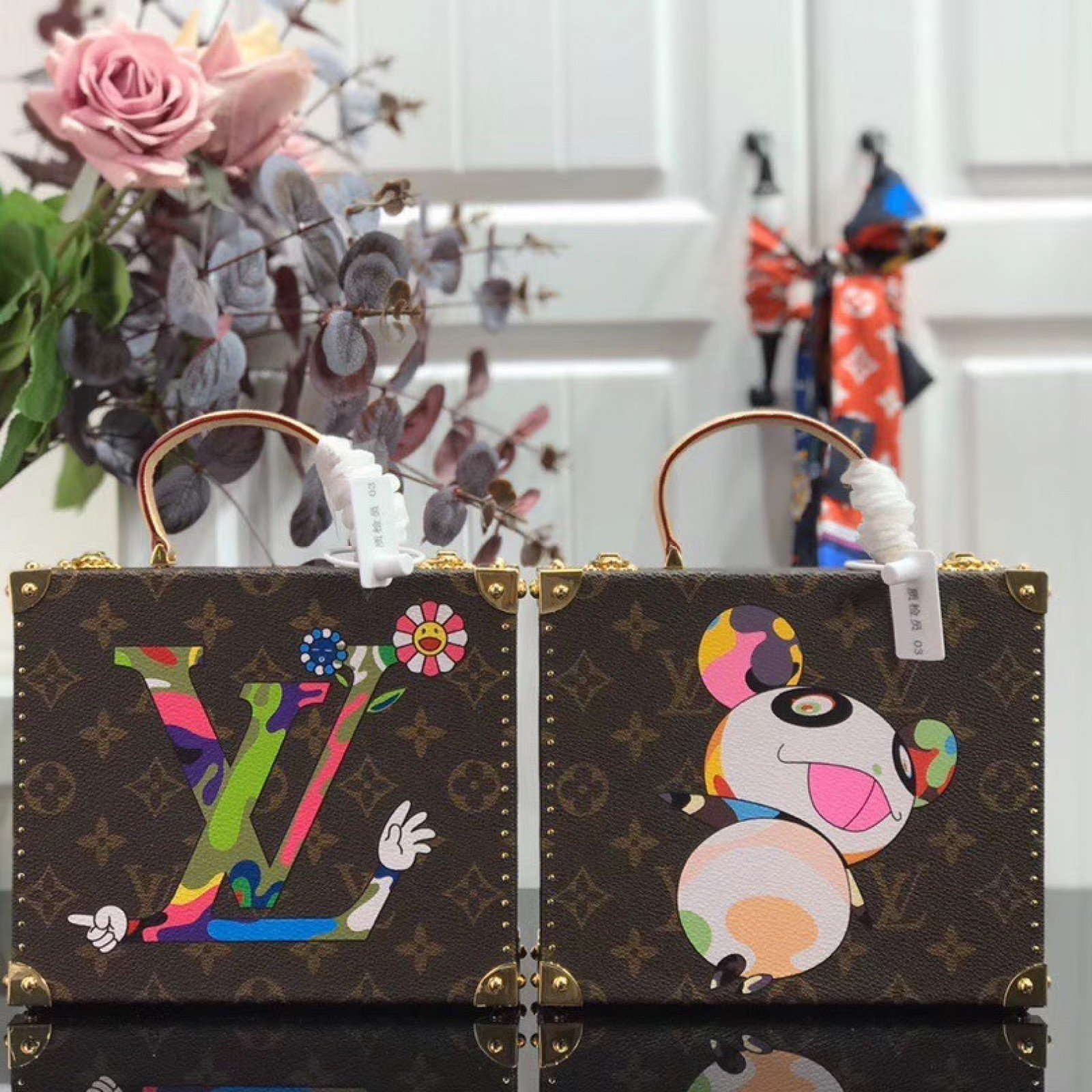 LV BOX M50714V