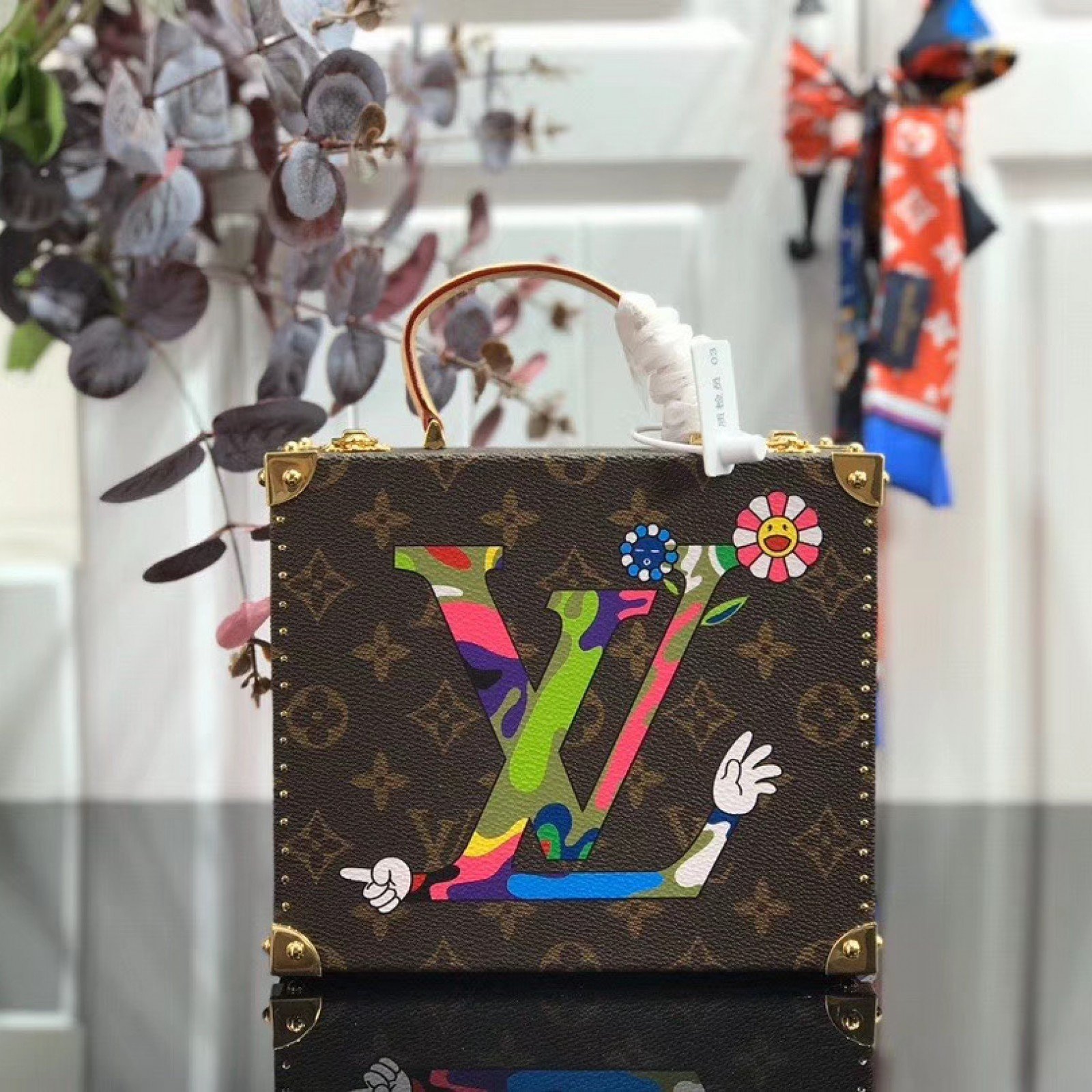 LV BOX M50714V