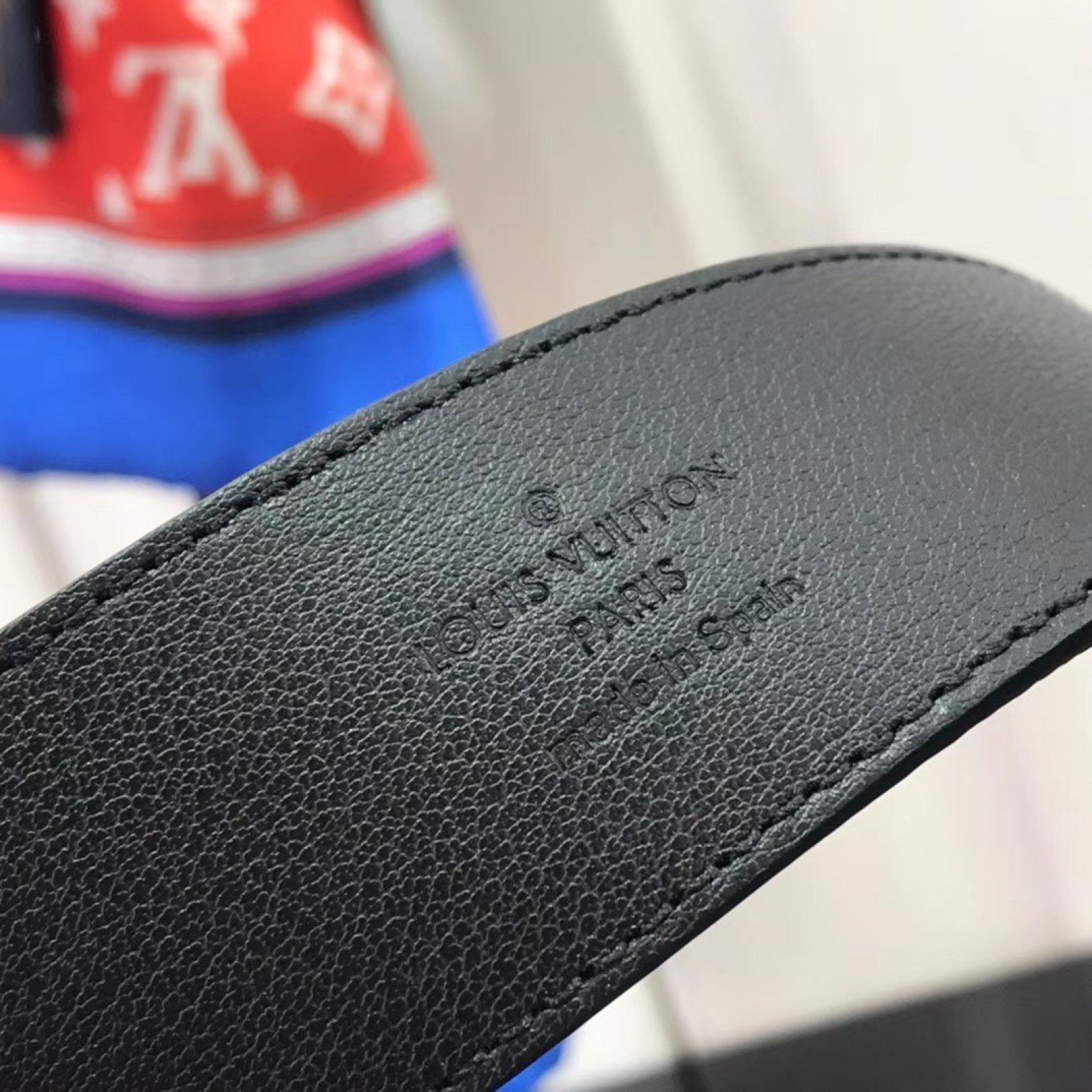 LV BUMBAG 111120D