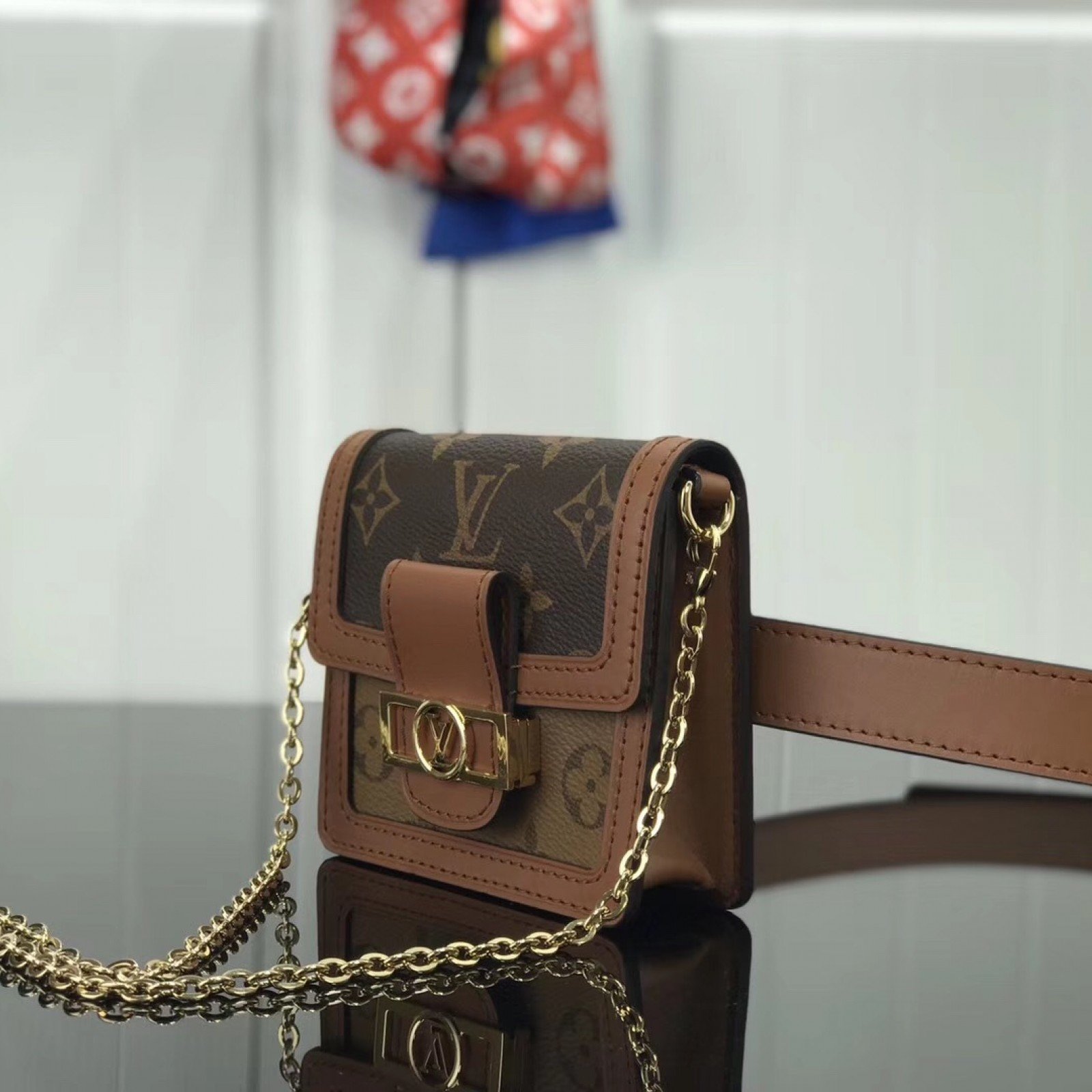 LV BUMBAG DAUPHINE BB M68621
