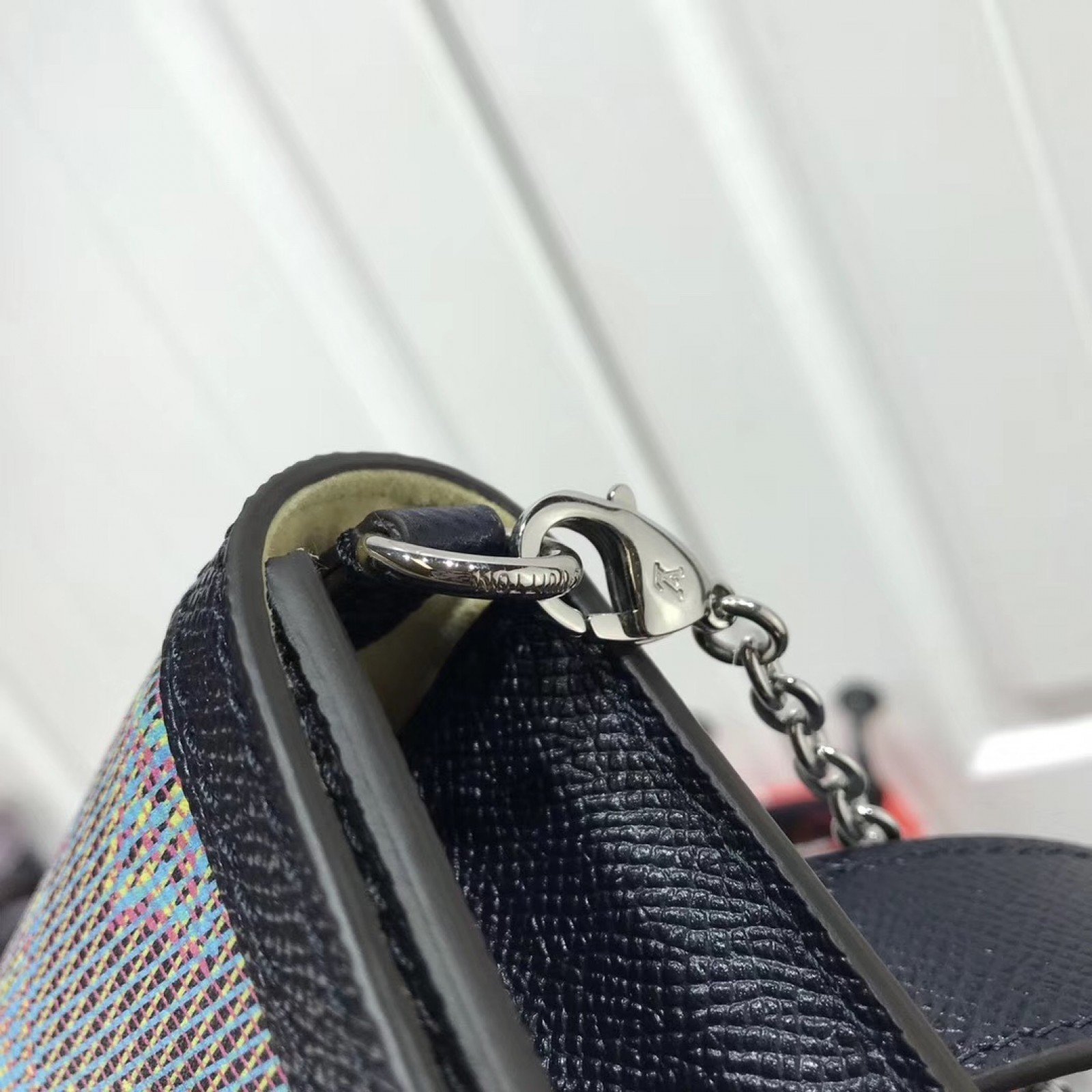 LV BUMBAG DAUPHINE BB M68621