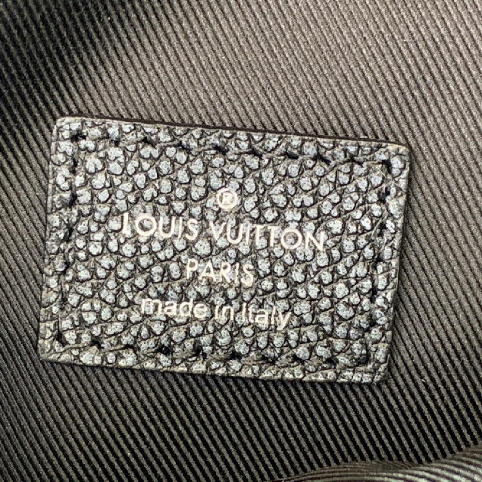 LV Bakcpack m21359