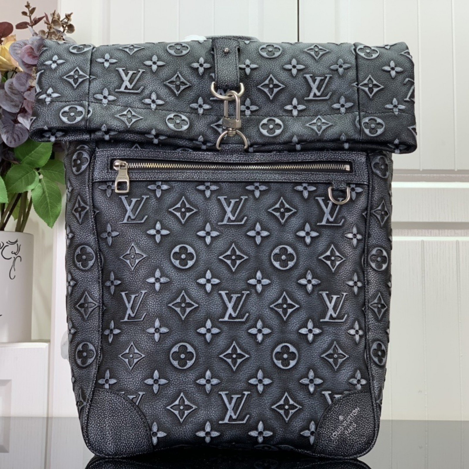 LV Bakcpack m21359