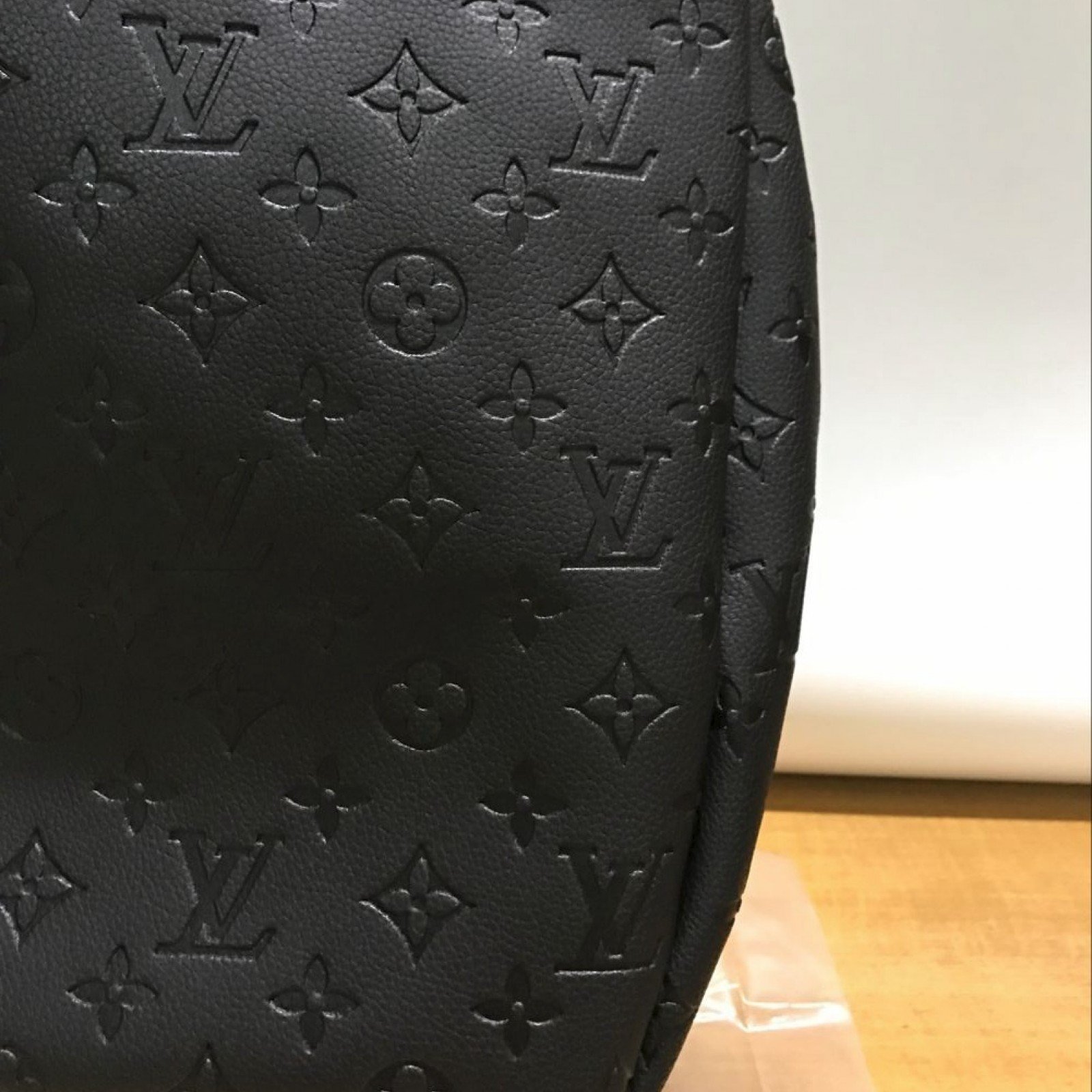 LV Black artsy bag 40249Y