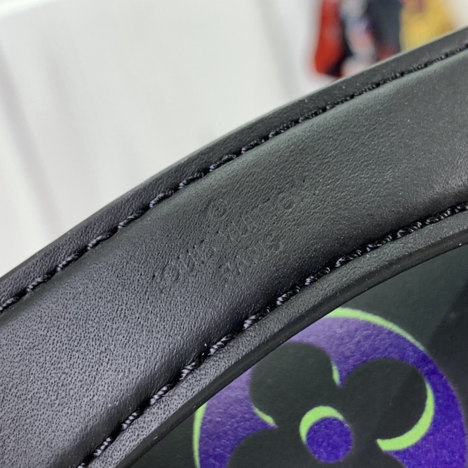 LV Bumbag m22494