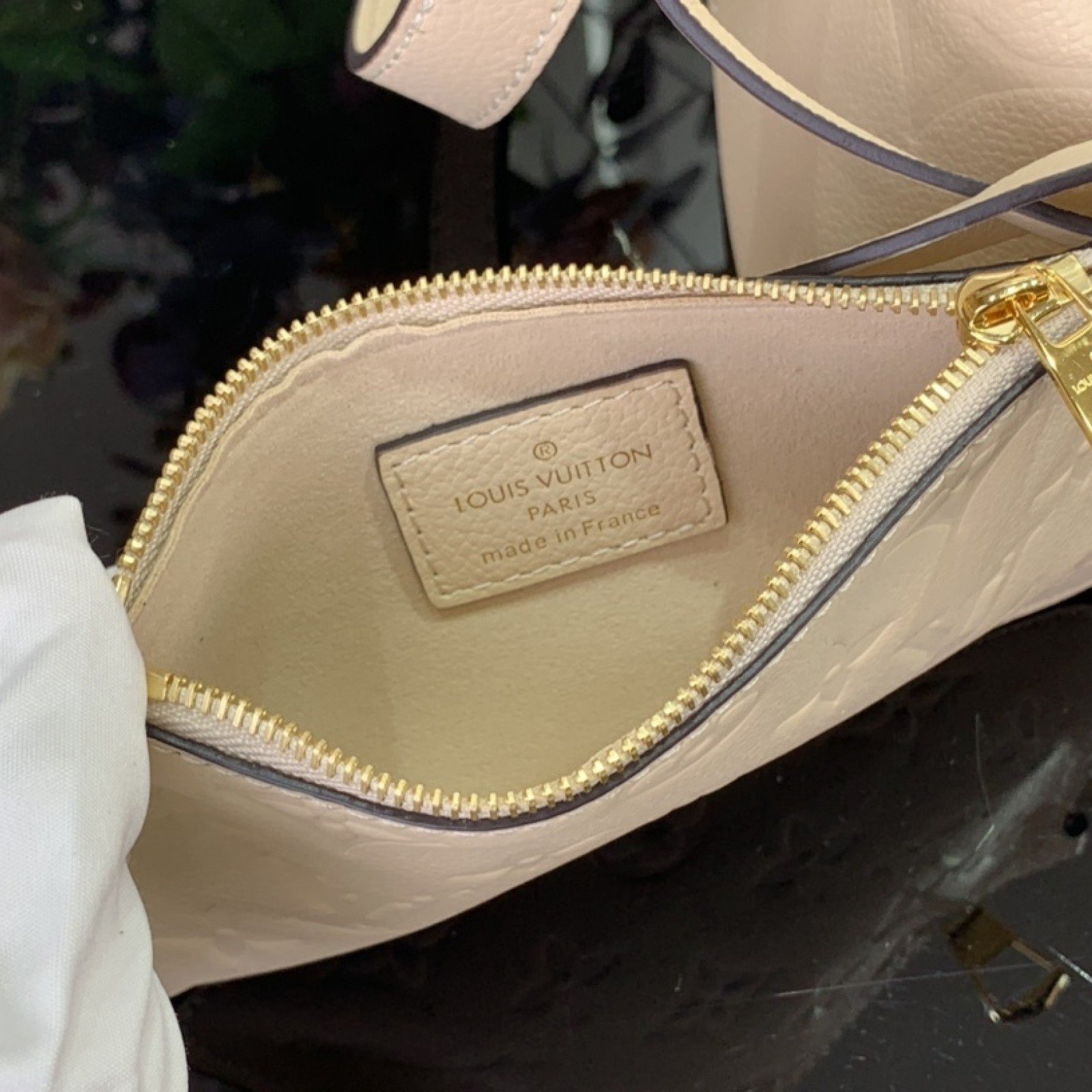 LV Bundle M46545