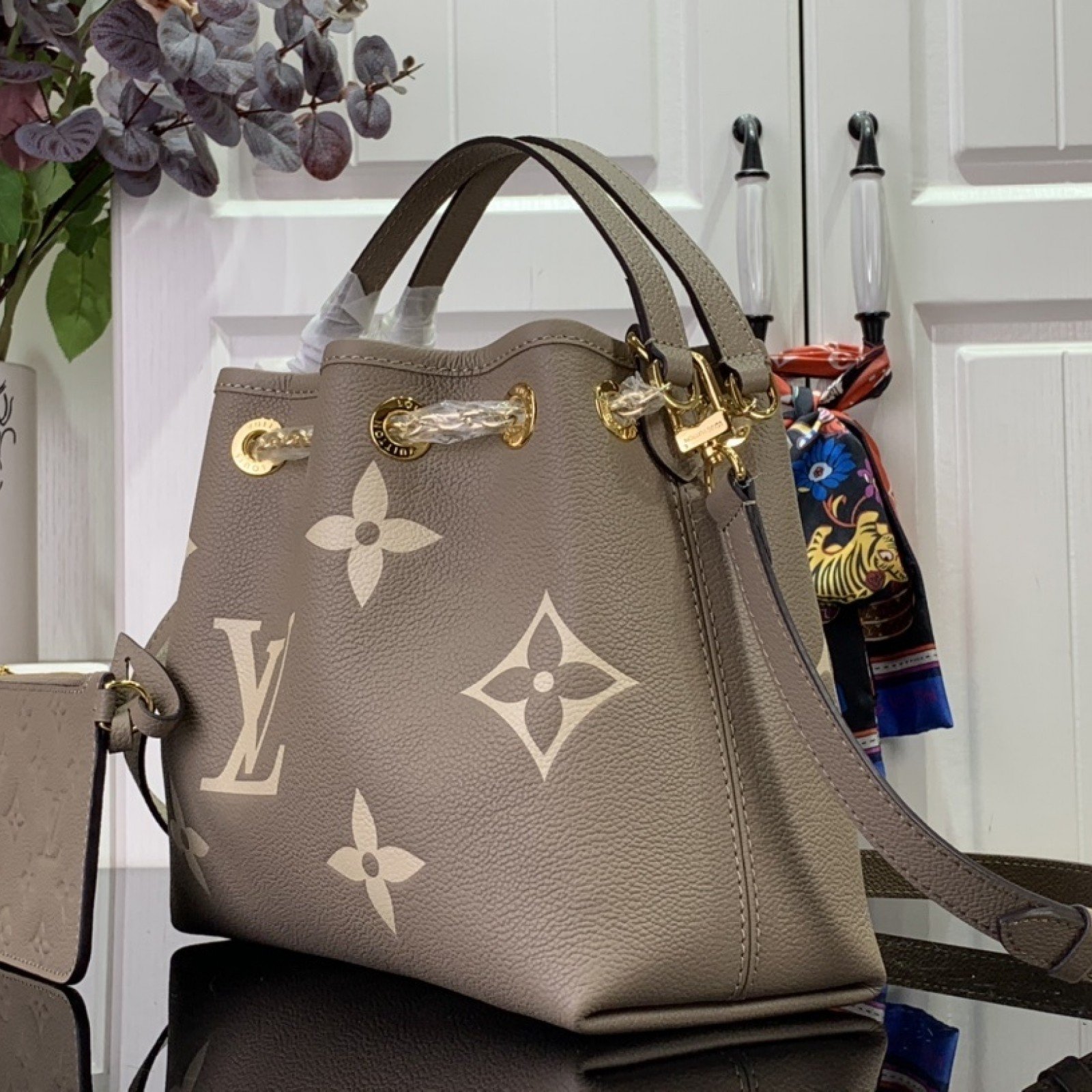 LV Bundle M46545
