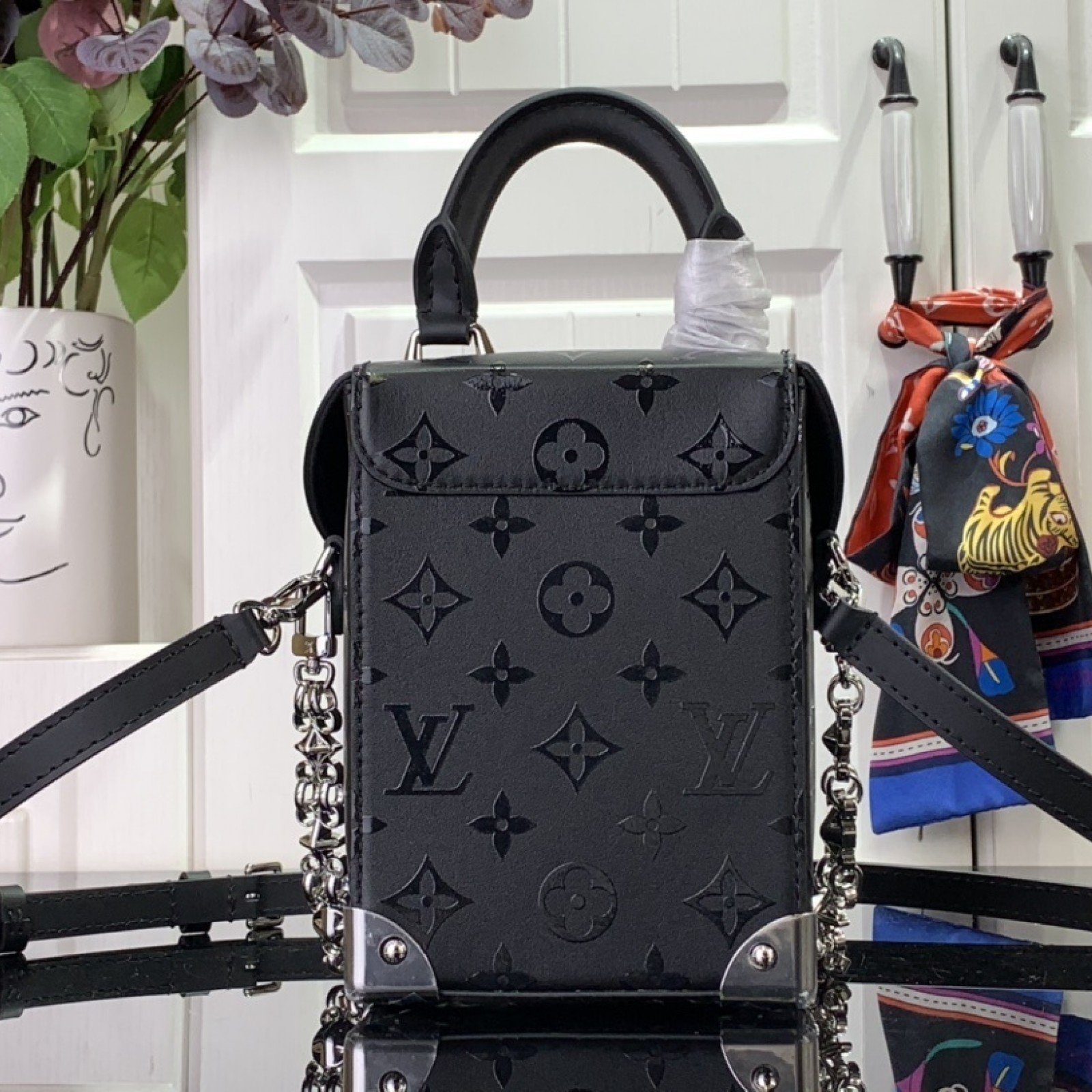 LV CAMERA BOX  m11269