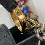 LV CAPUCINES  m12935