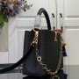 LV CAPUCINES  m12935