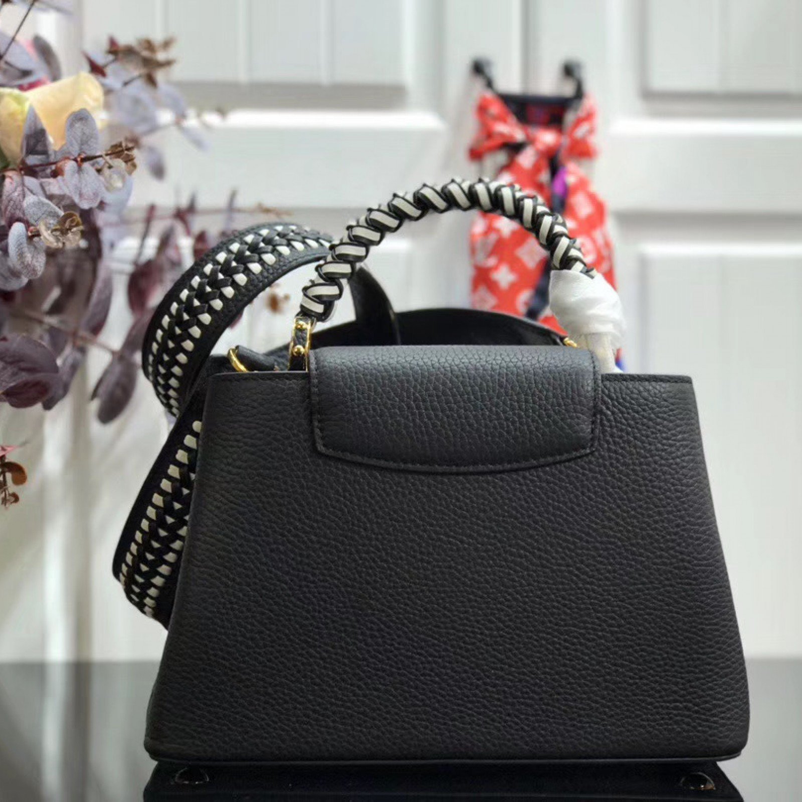 LV CAPUCINES BB M55236