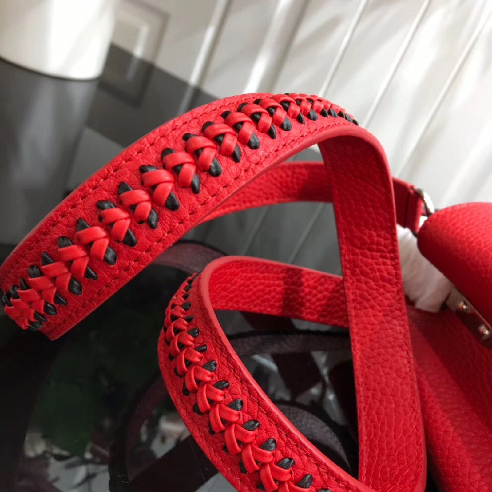 LV CAPUCINES BB M55236