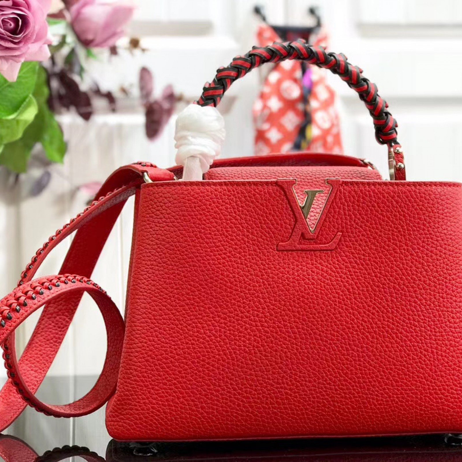 LV CAPUCINES BB M55236