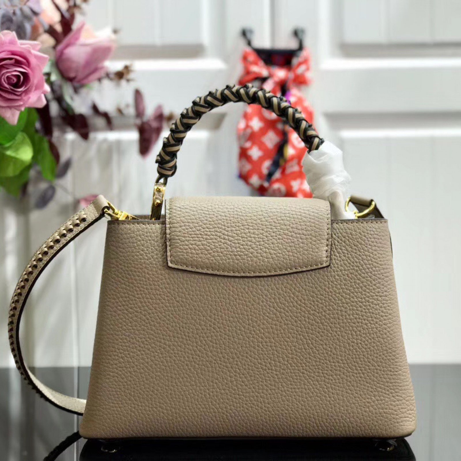 LV CAPUCINES BB M55236