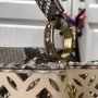 LV CAPUCINES BB N98426
