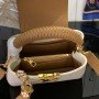 LV CAPUCINES BB m25466