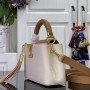 LV CAPUCINES BB m25466