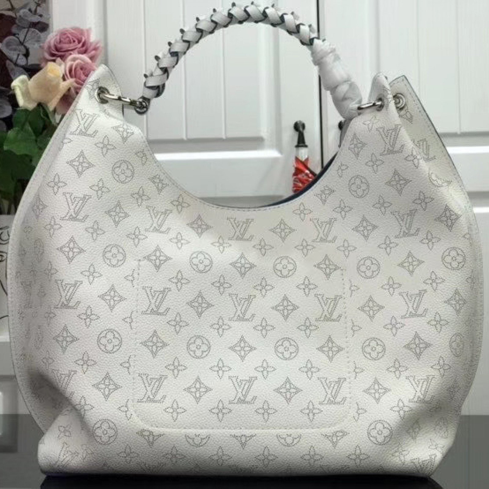 LV CARMEL M53188