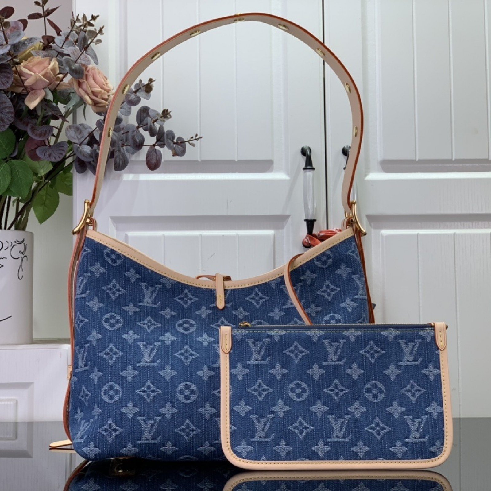 LV CARRYALL M46203