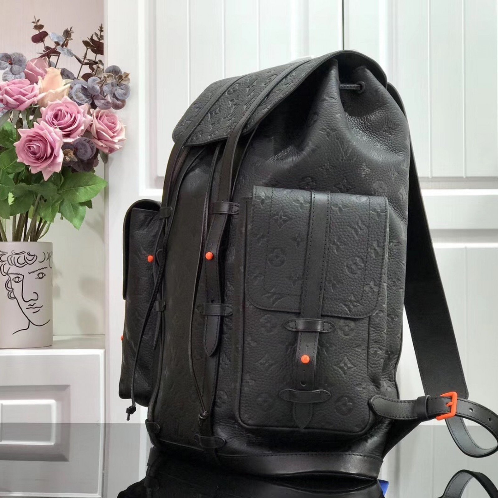 LV CHRISTOPHER BACKPACK PM M53286