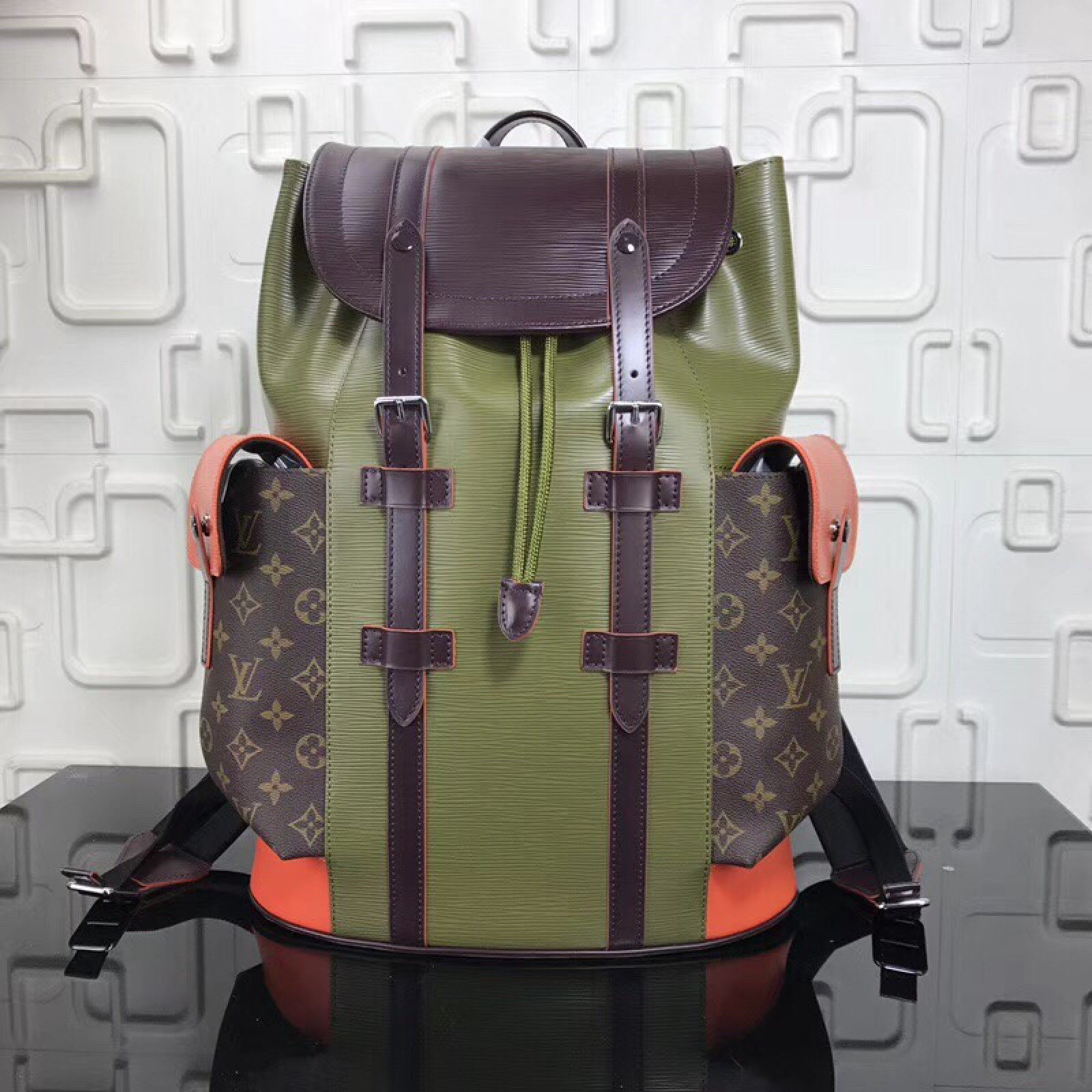 LV CHRISTOPHER Backpack M53425