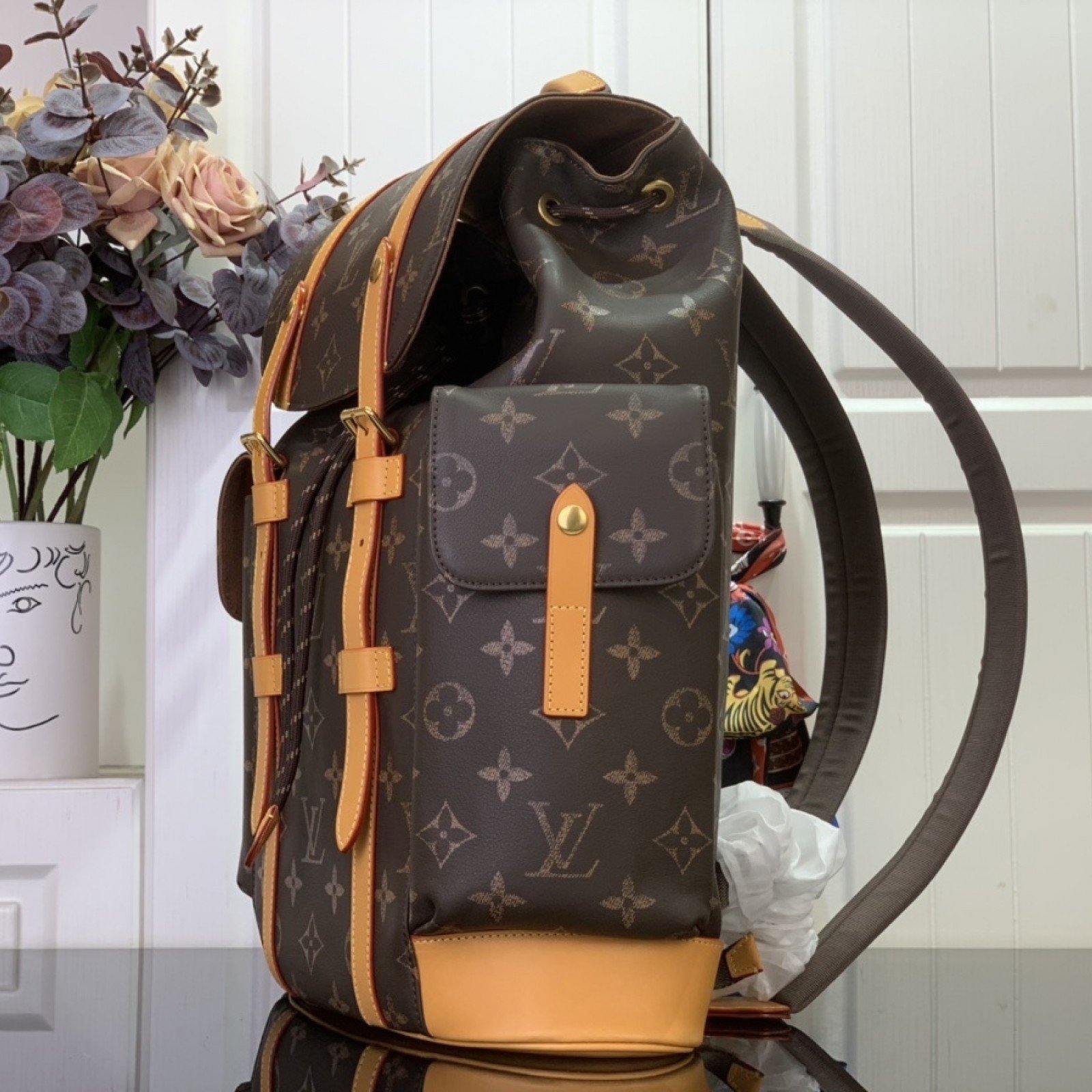 LV CHRISTOPHER m14038