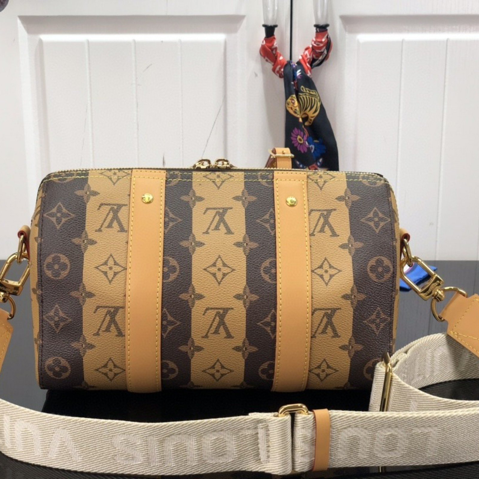 LV CITY KEEPALL M45963
