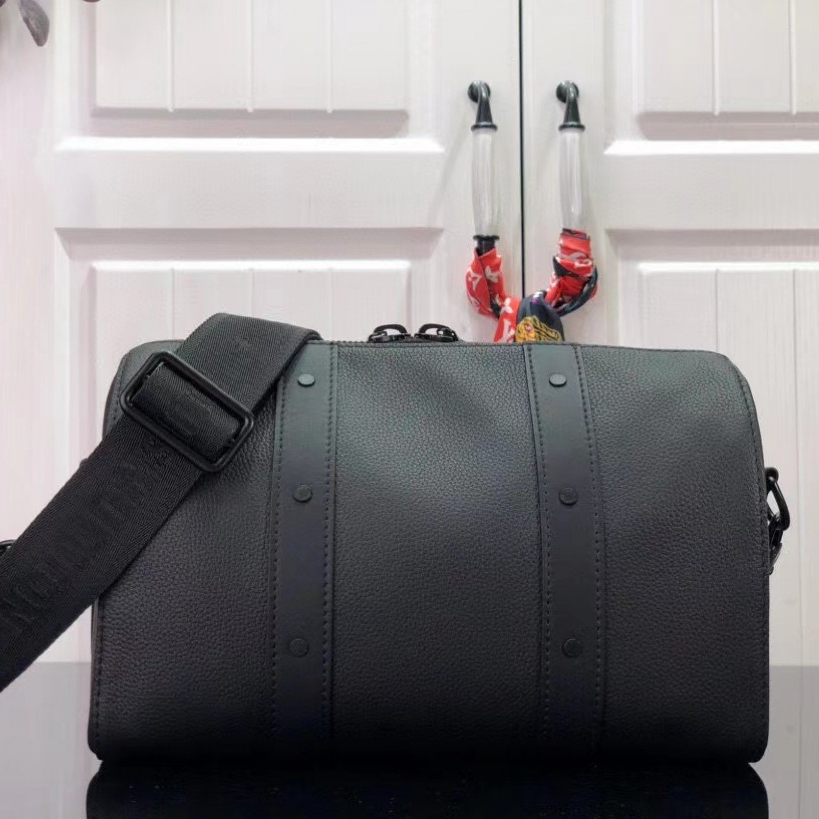 LV CITY KEEPALL M57417