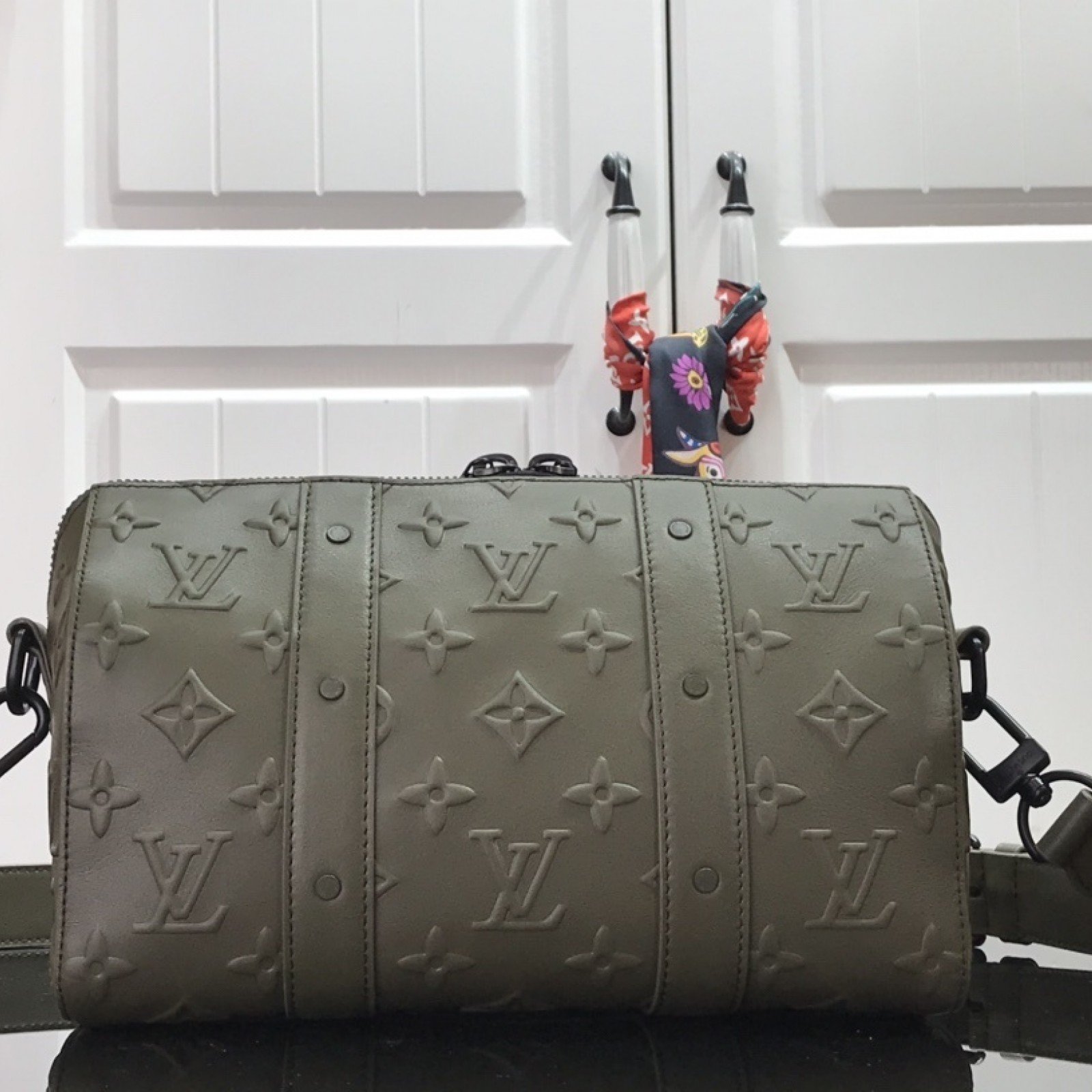 LV CITY KEEPALL M57955