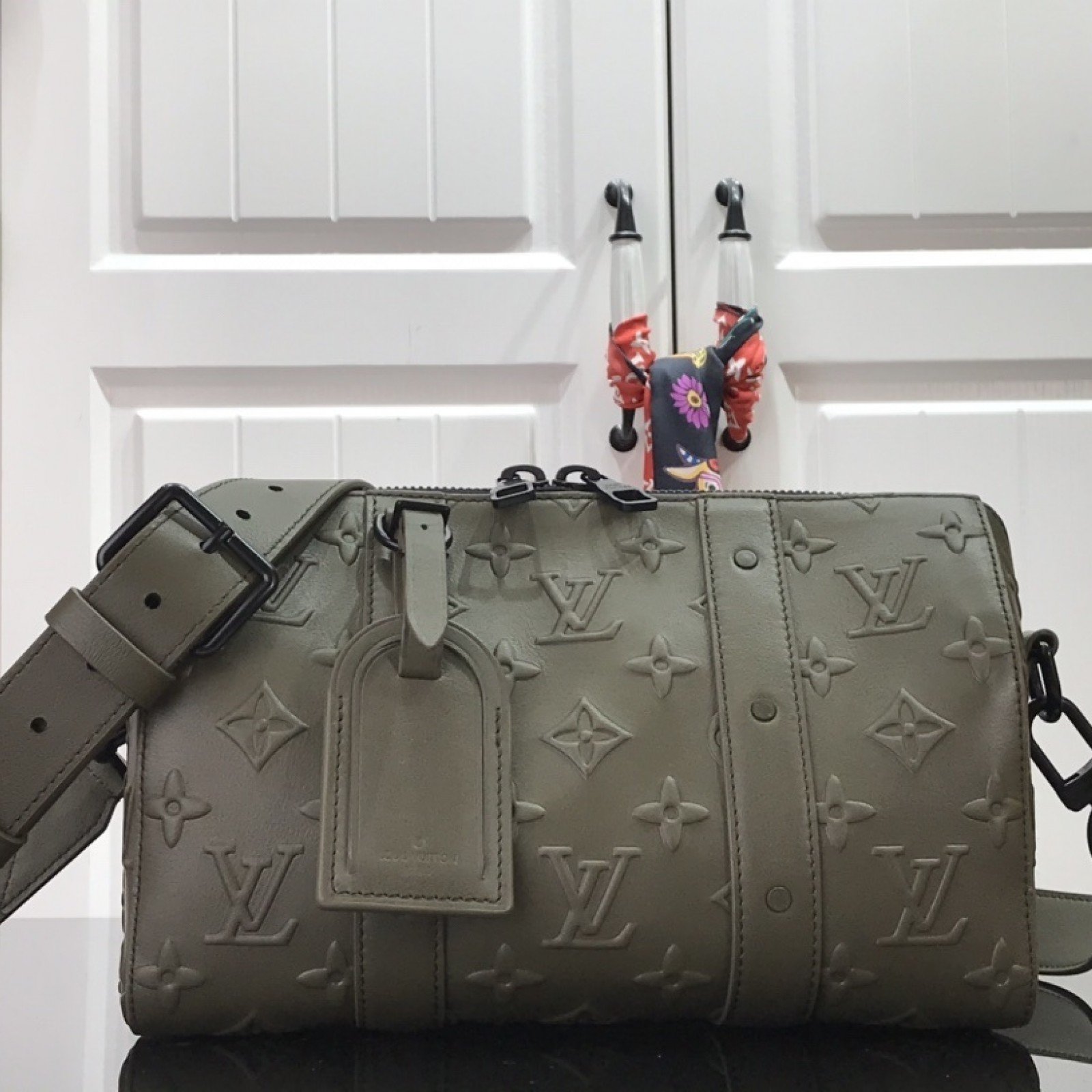 LV CITY KEEPALL M57955