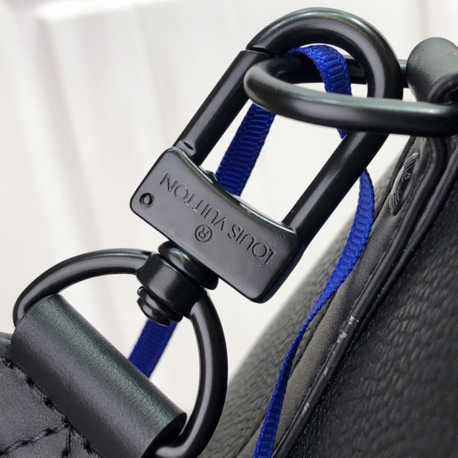 LV CITY KEEPALL M59255