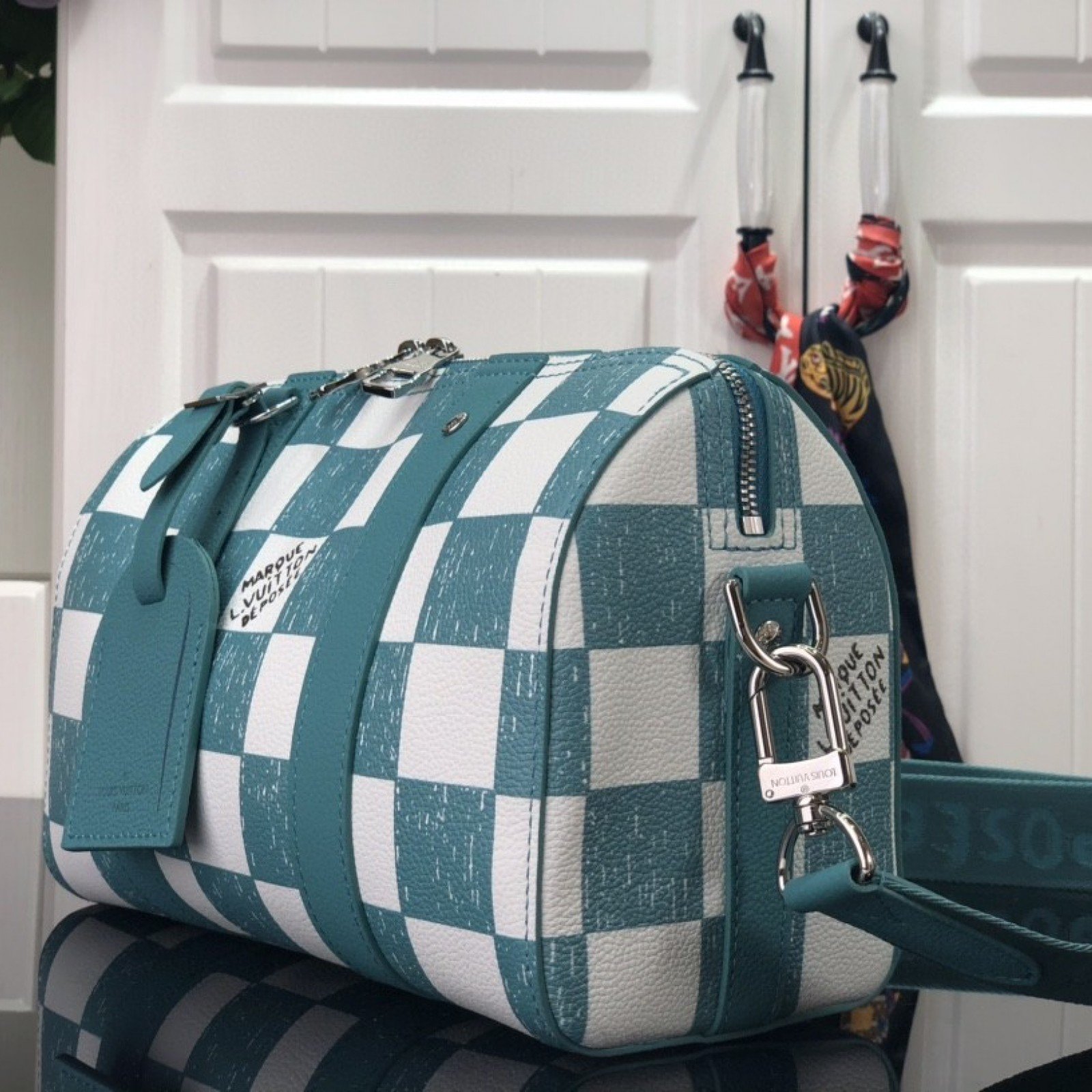 LV CITY KEEPALL N50076