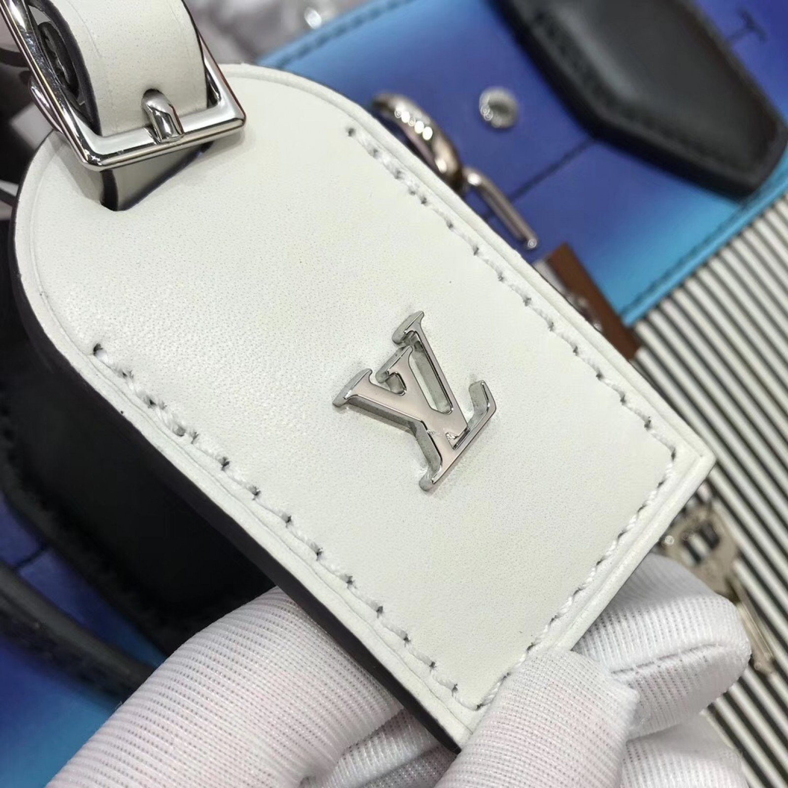 LV CITY STEAMER MINI M53799