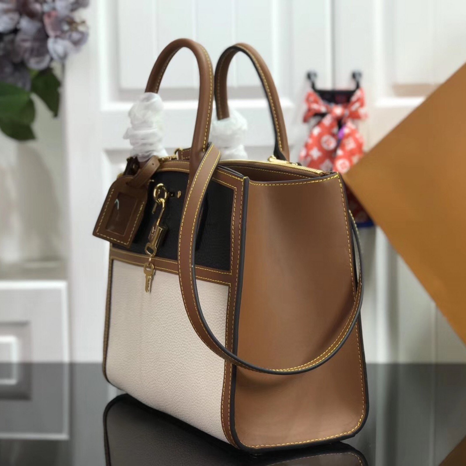 LV CITY STEAMER MM M55062LB