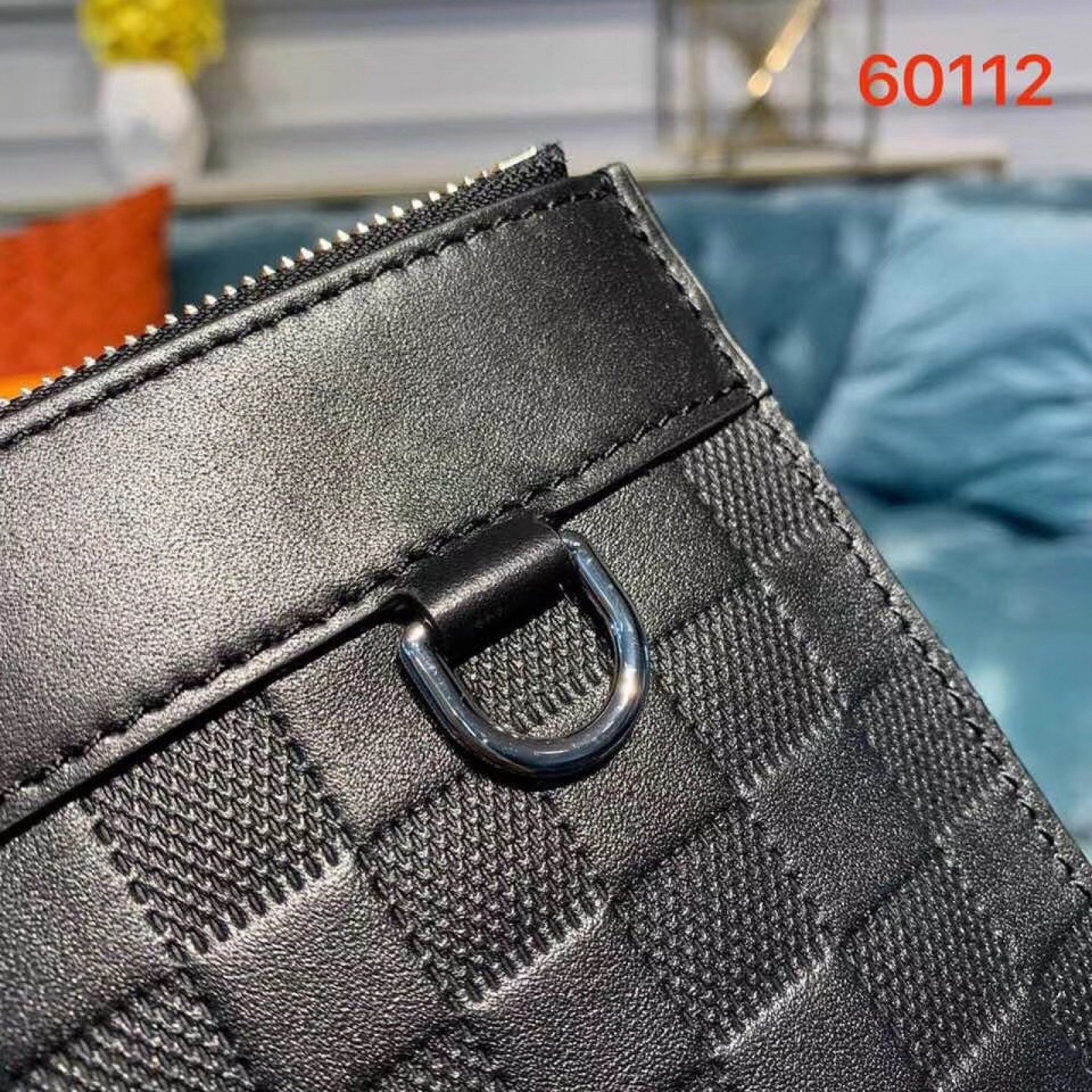 LV CLUTCH BAG N60112