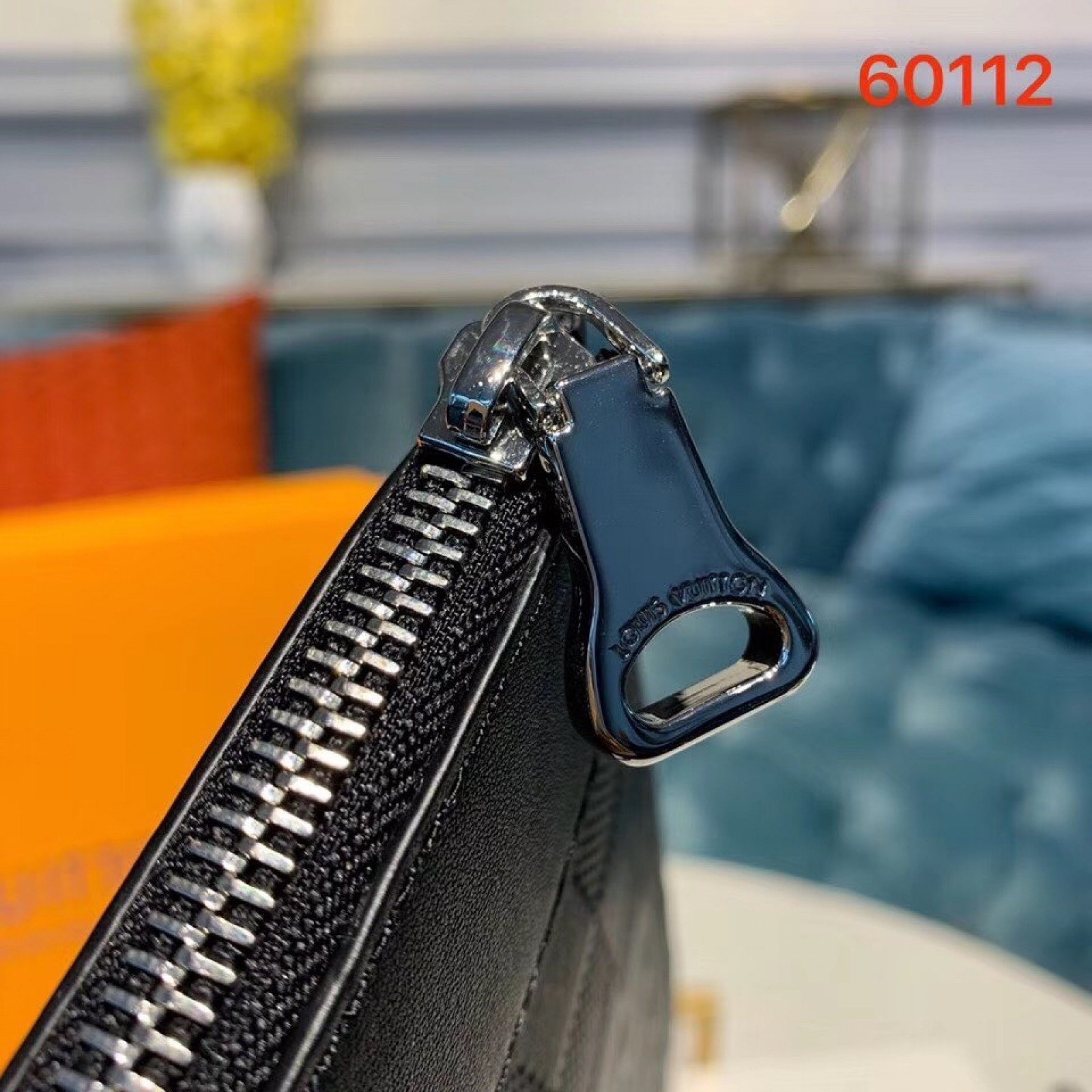 LV CLUTCH BAG N60112