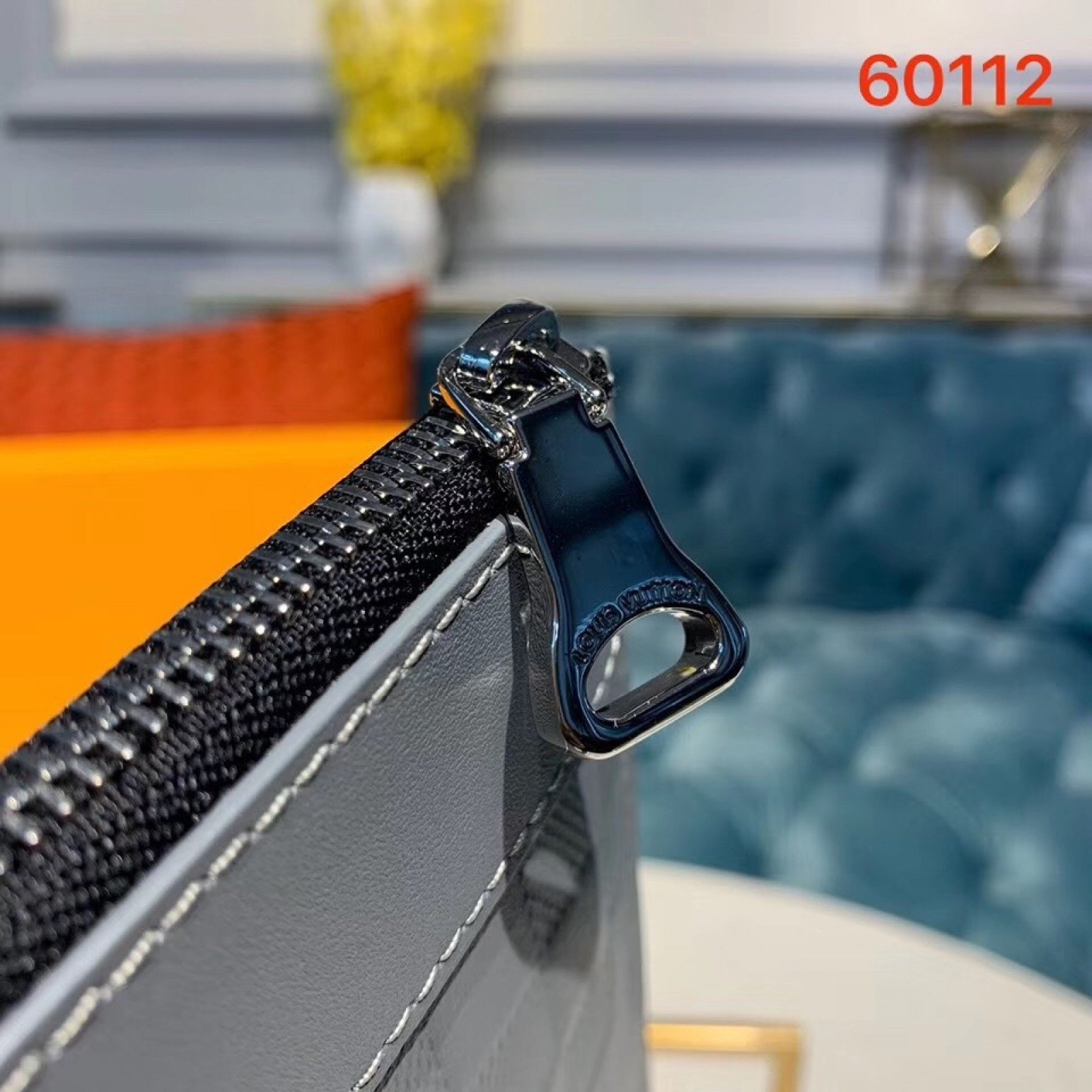 LV CLUTCH BAG N60112