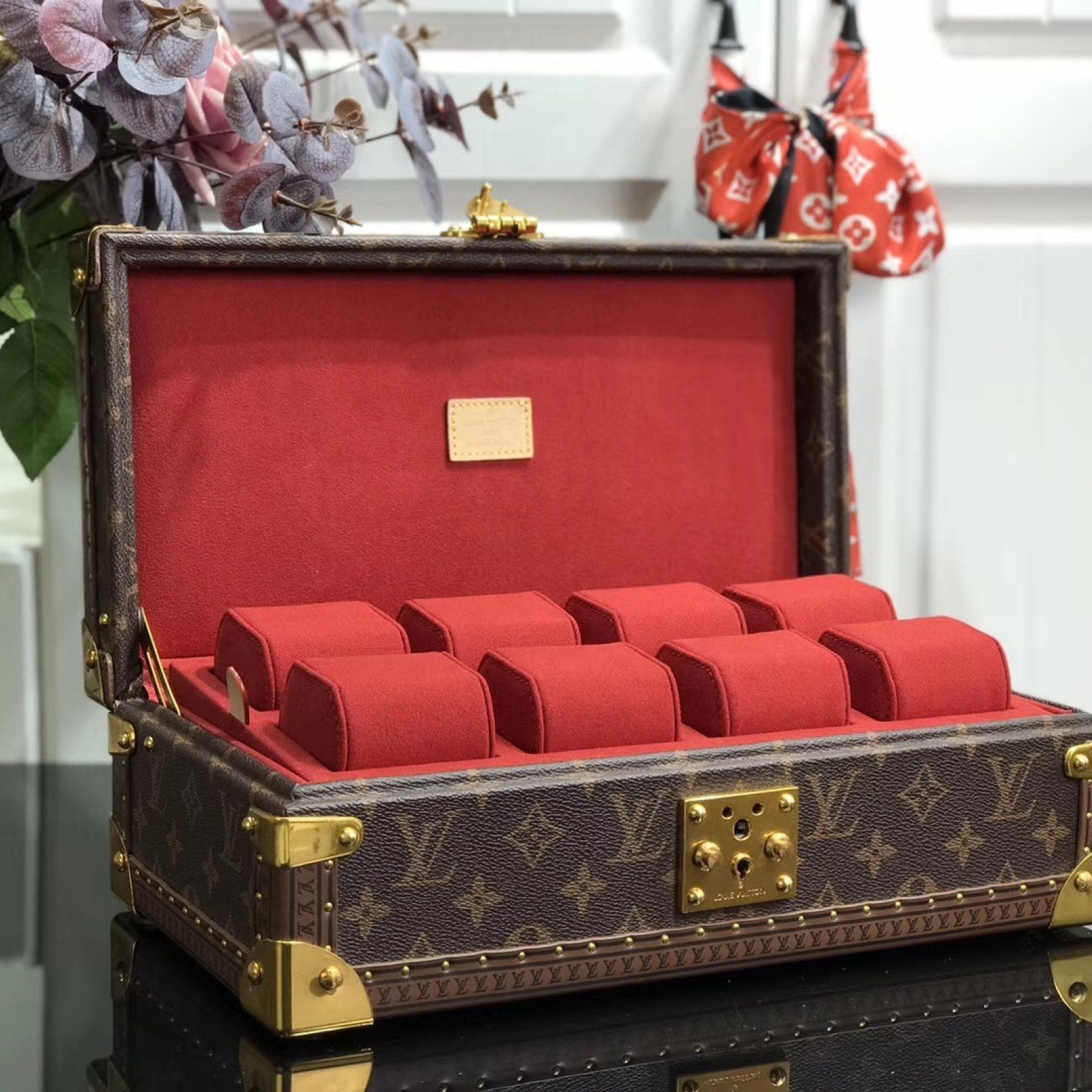 LV COFFRET 8 MONTRES M20039