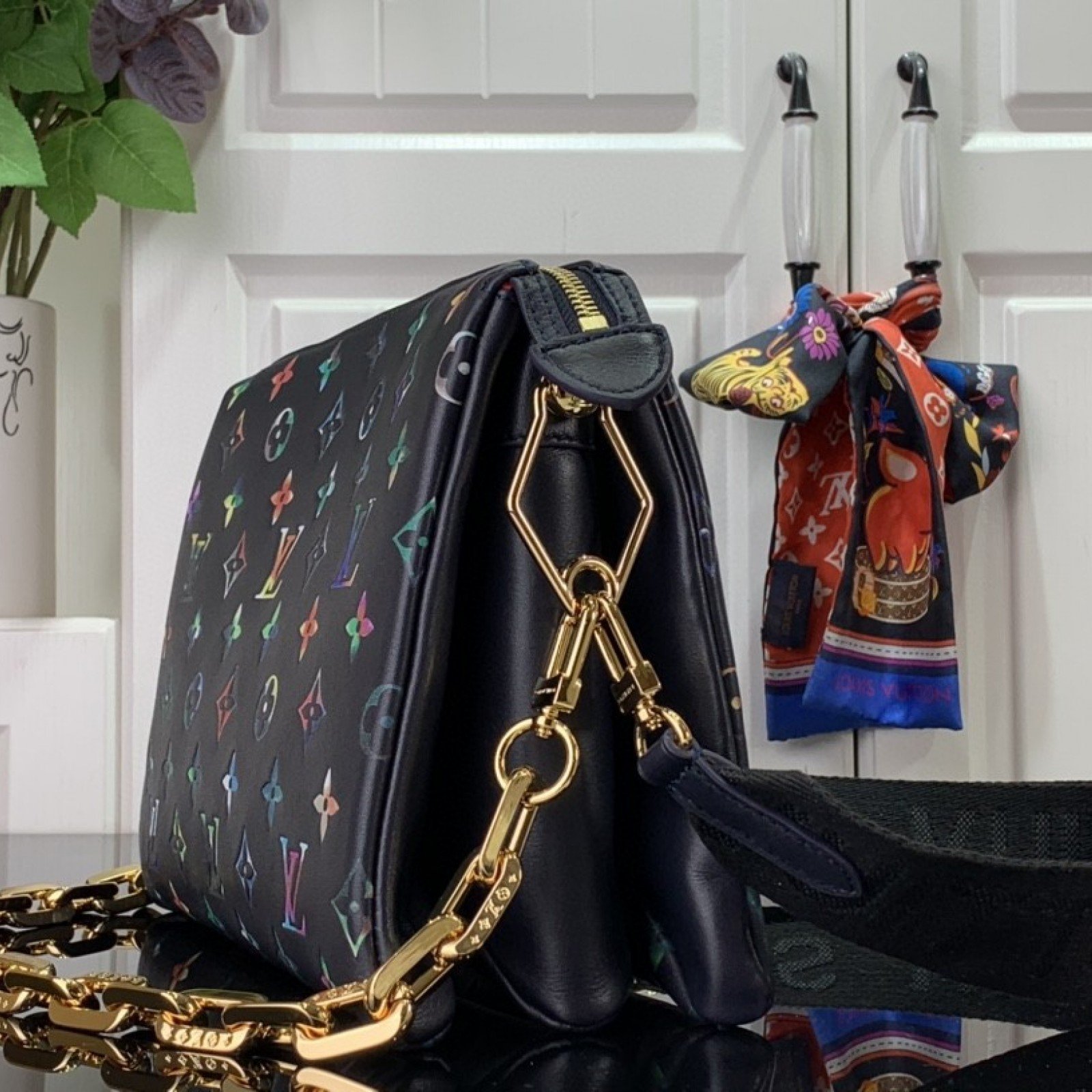 LV COUSSIN PM M21209