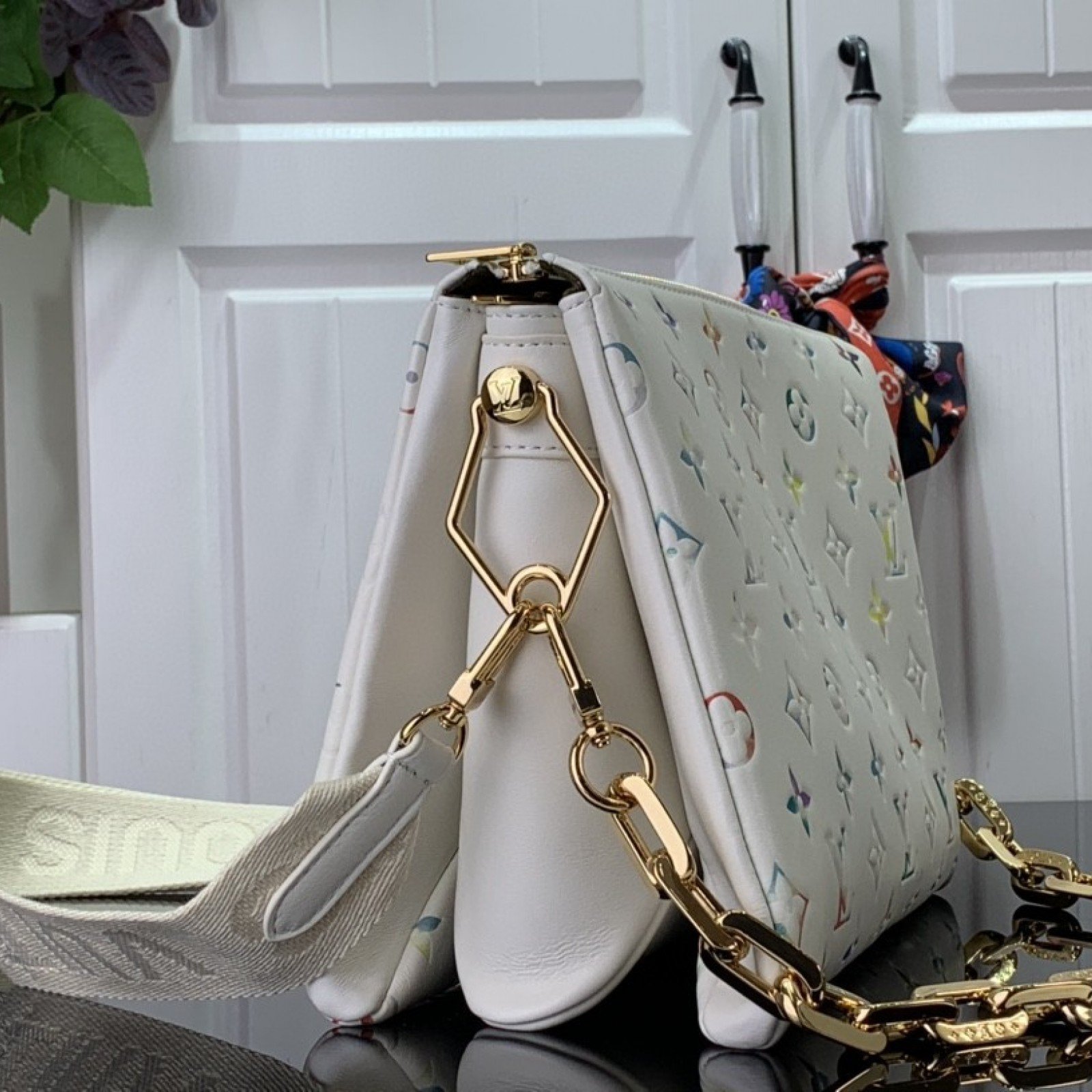 LV COUSSIN PM M21209