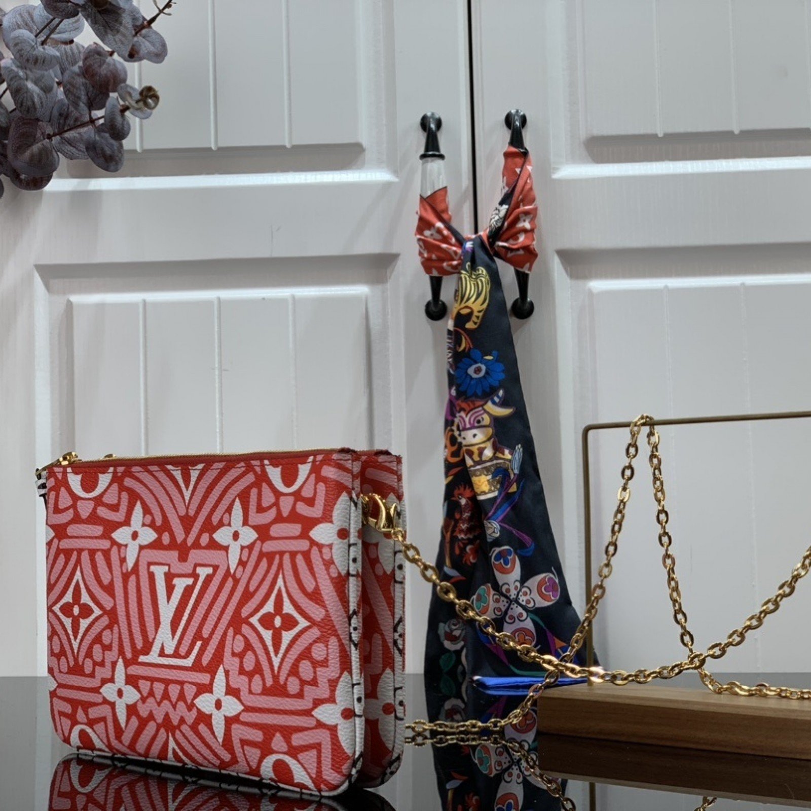 LV CRAFTY DOUBLE ZIP POCHETTE M69488