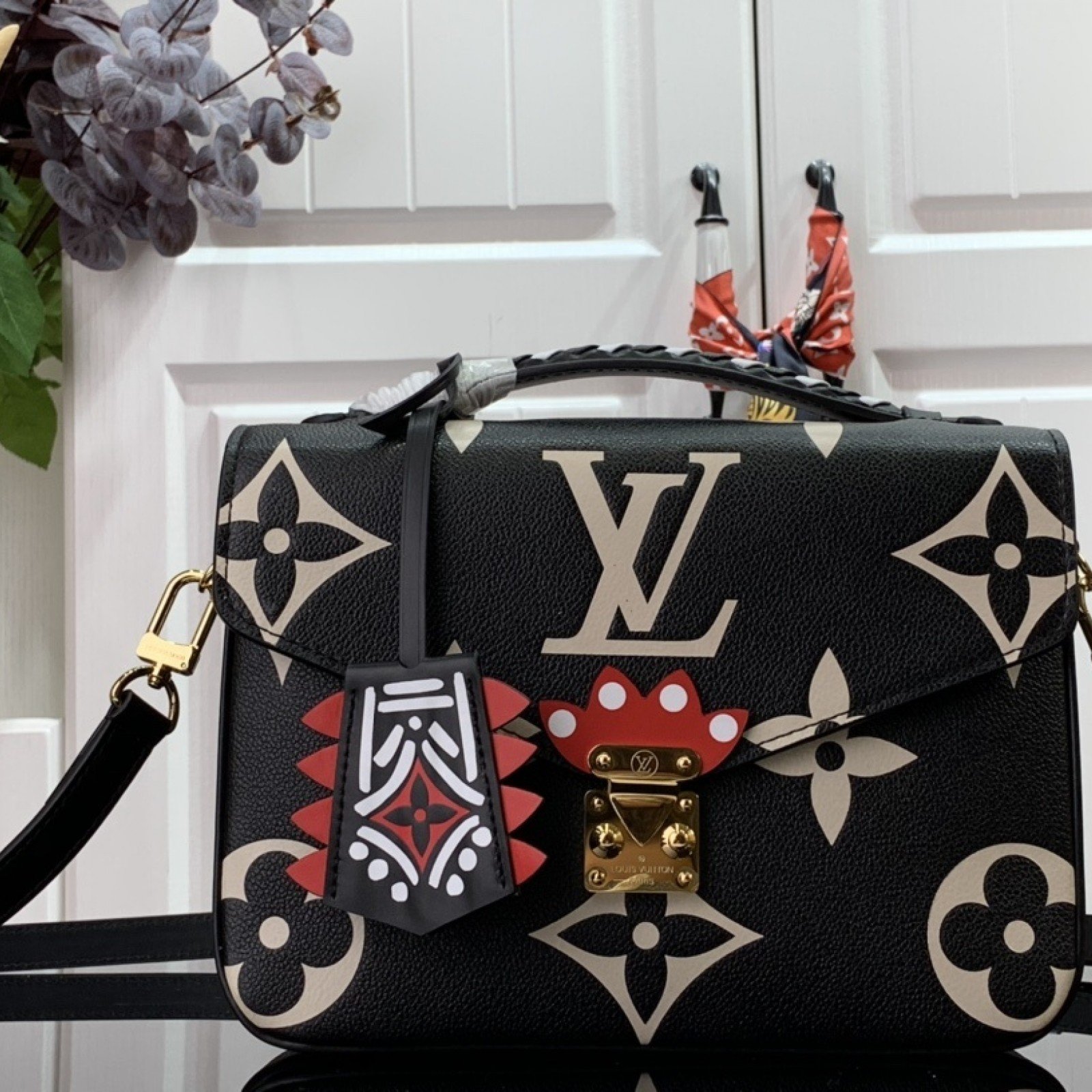 LV CRAFTY POCHETTE METIS M45385