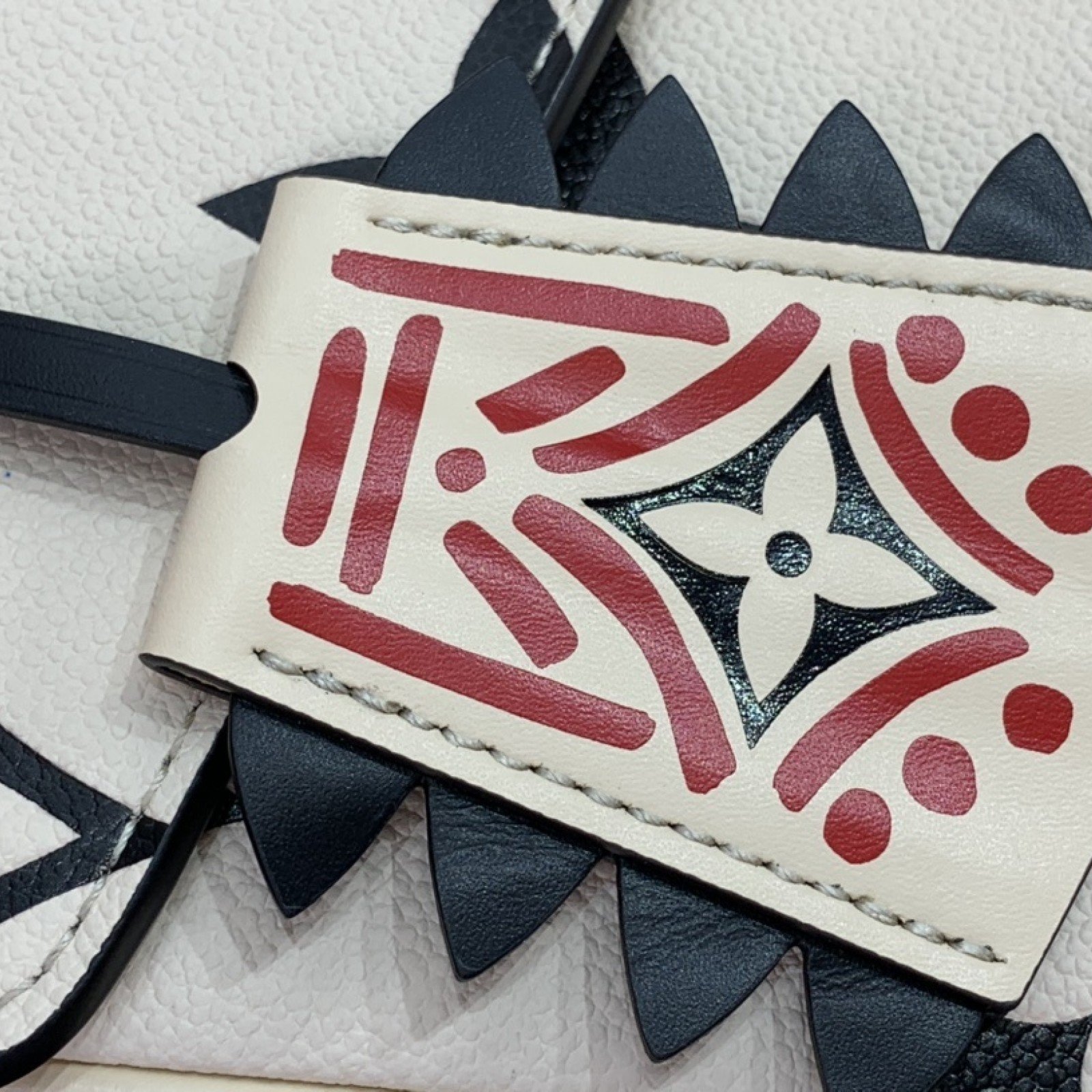 LV CRAFTY POCHETTE METIS M45385