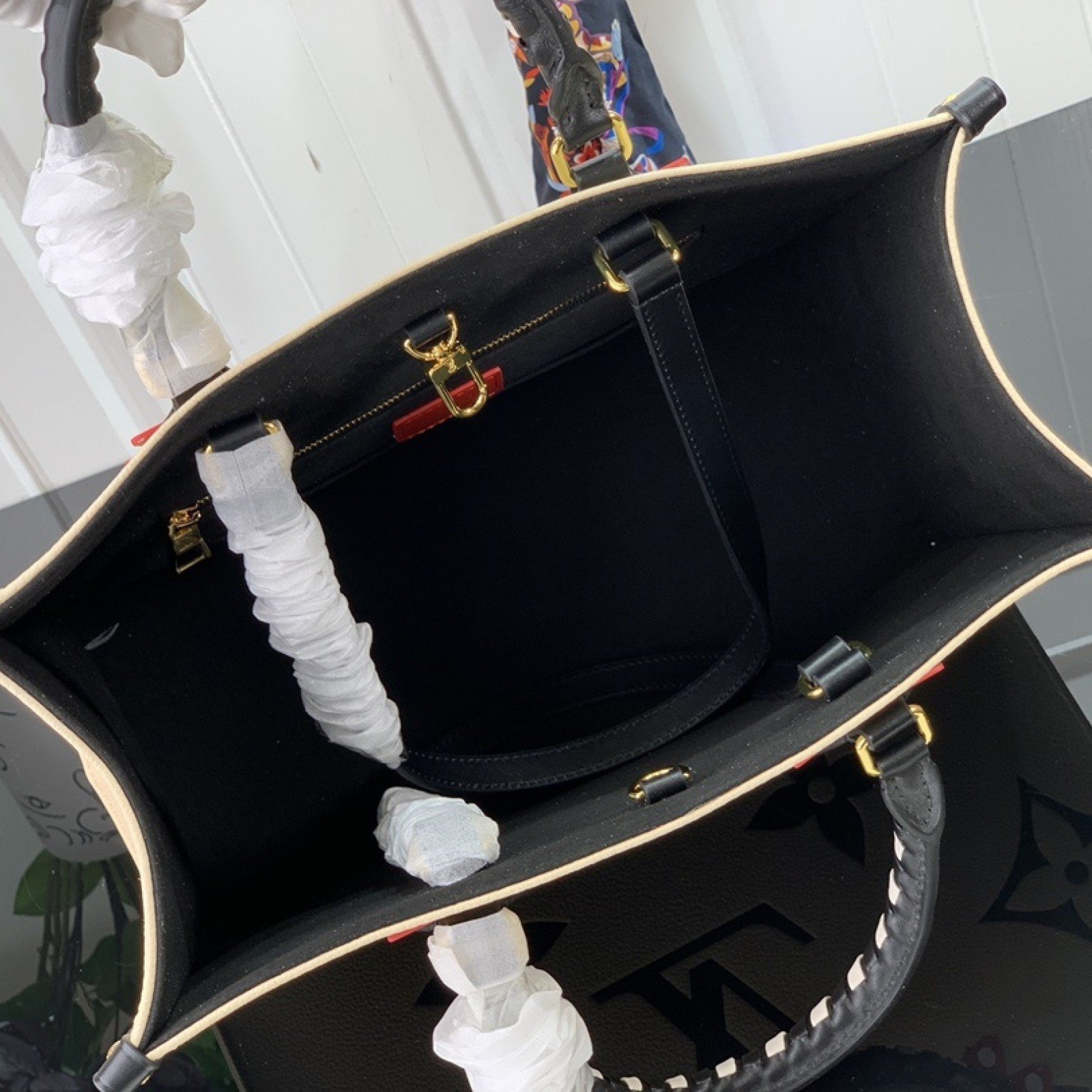 LV CRAFTY TWIST PM M45374