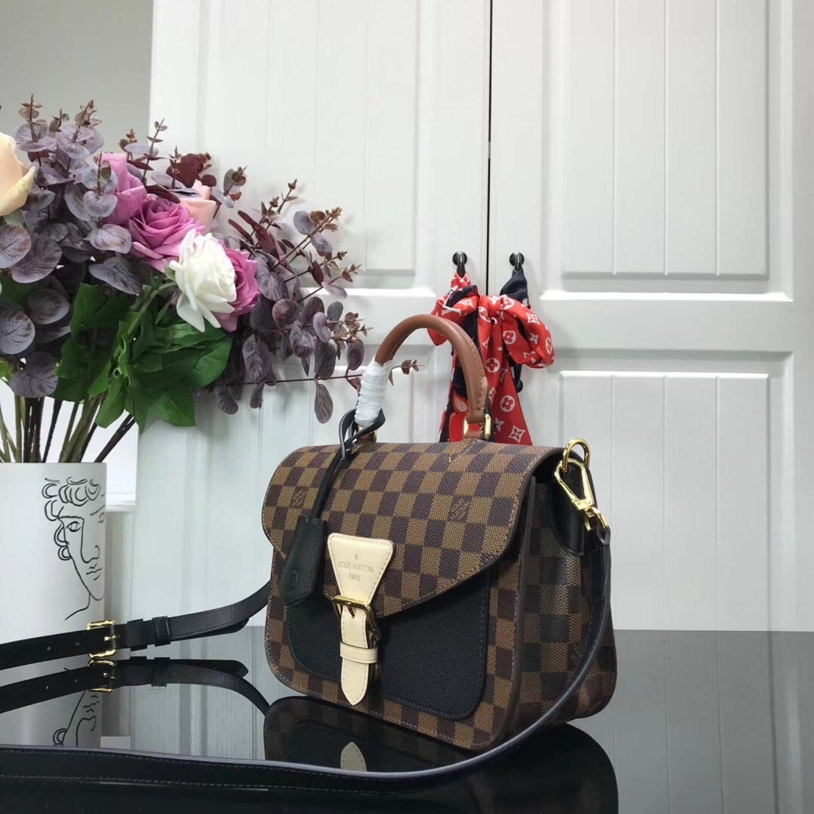 LV CROSSBODY N40148