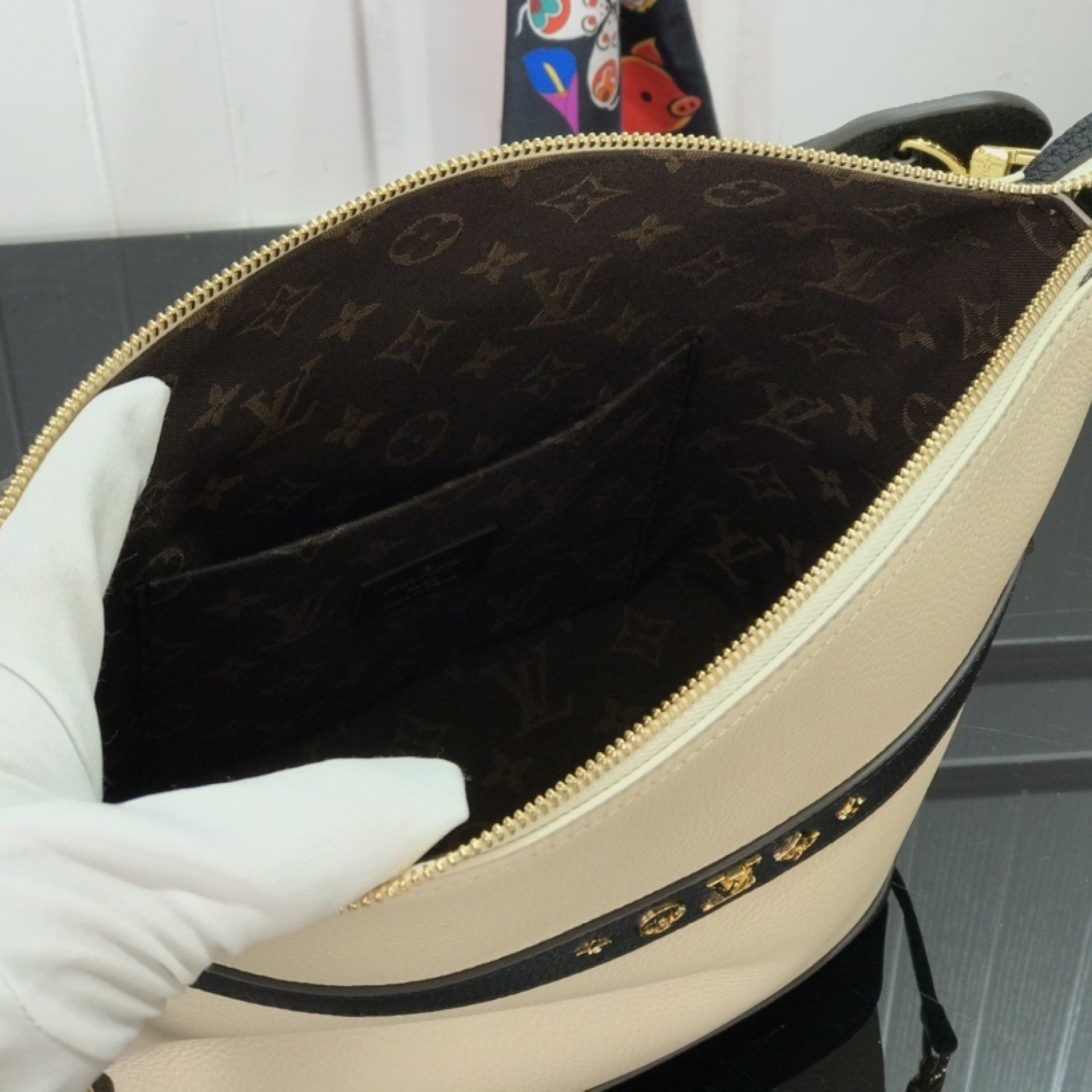 LV CRUISER PM M57934