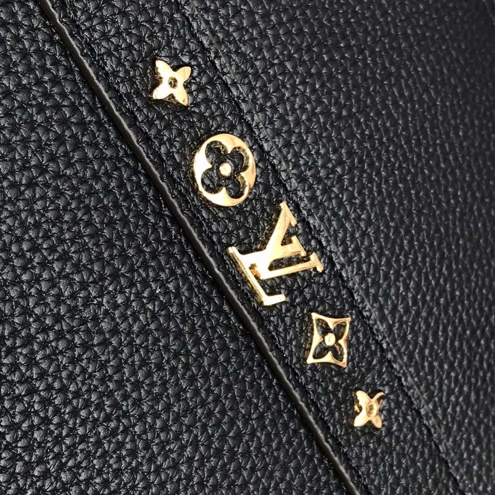 LV CRUISER PM M57934